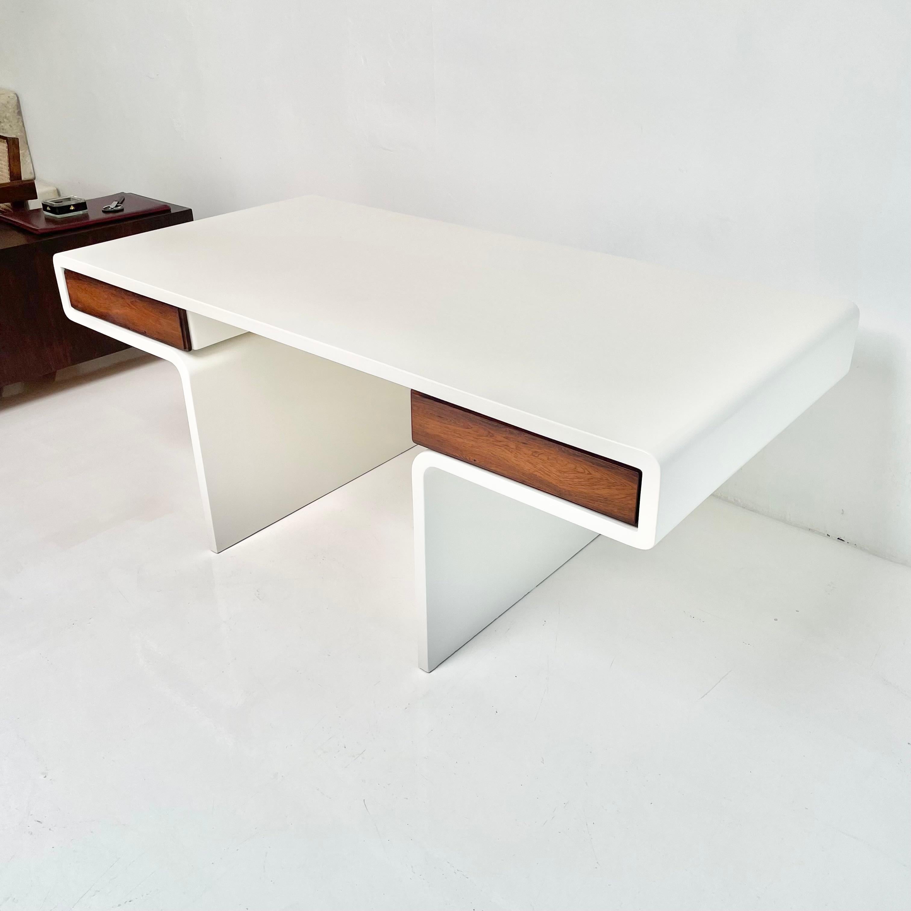 American William Sklaroff Uniplane Desk, 1971 USA For Sale