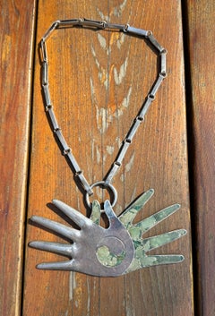 William Spratling Hands Collana Yin/Yang in argento con intarsi in pietra dura 1965-1967
