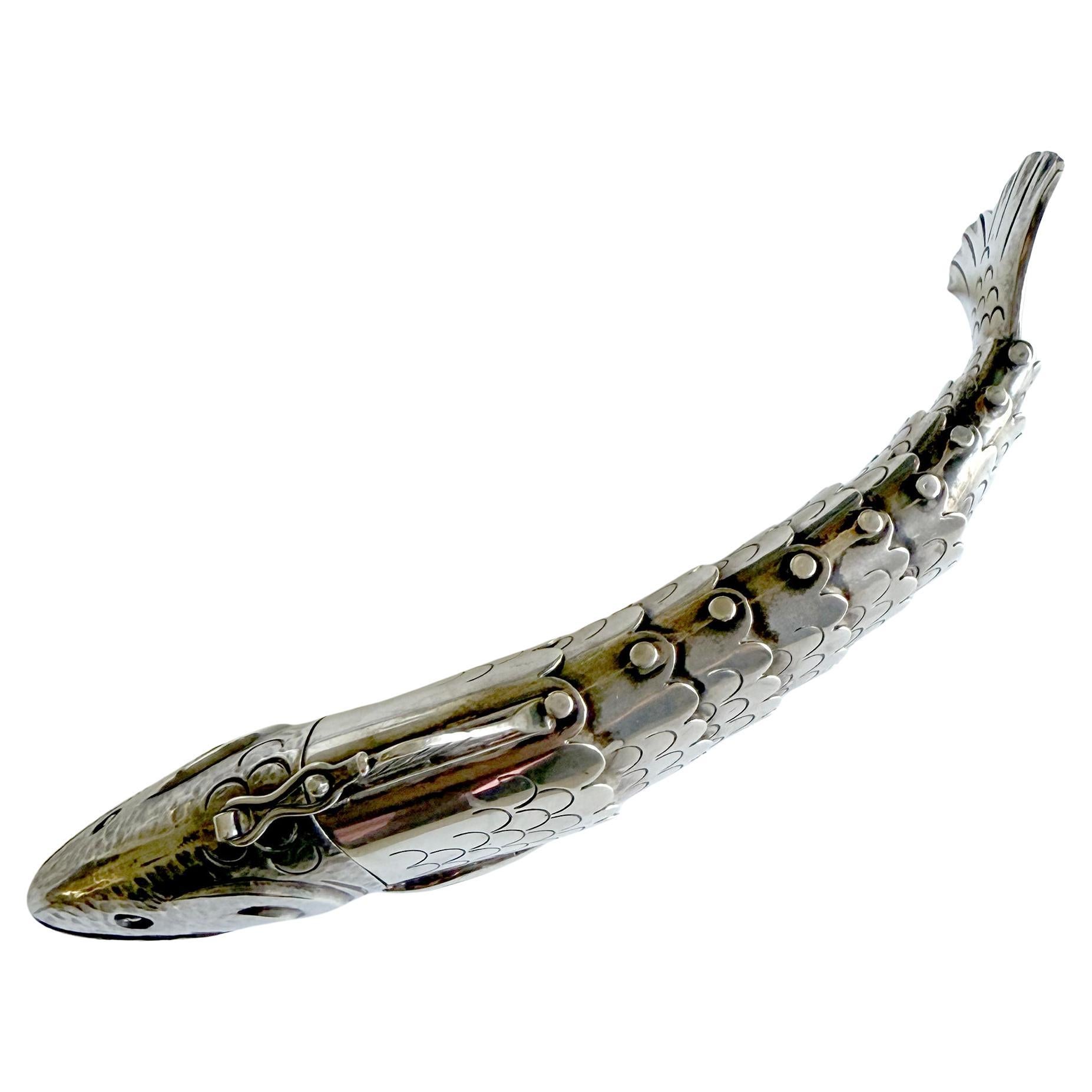 Mid-20th Century William Spratling Mexican Modernist Articulating Fish Spice Stash Box