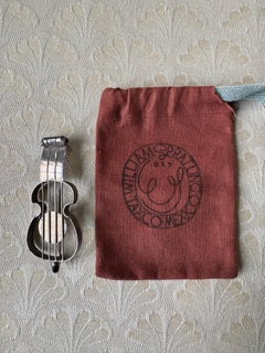 William Spratling Sterling Silver Guitar Brooch with original pouch