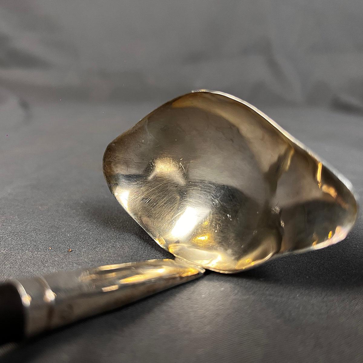 Planche à fromage William Spratling Wood en argent sterling avec couteau et cuillère à sauce en vente 4