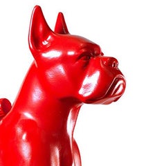 Bulldog clonato con bottiglia per animali.