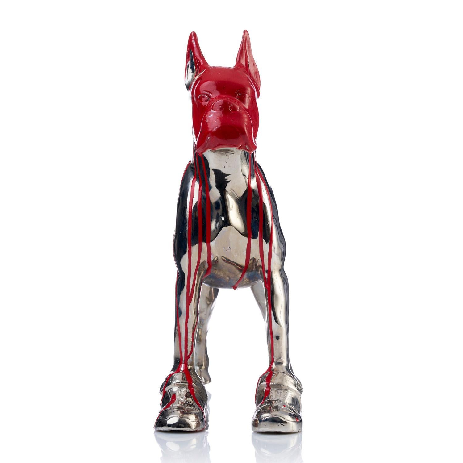 Cloned Bulldogge mit Haustierflasche (Pop-Art), Sculpture, von William Sweetlove