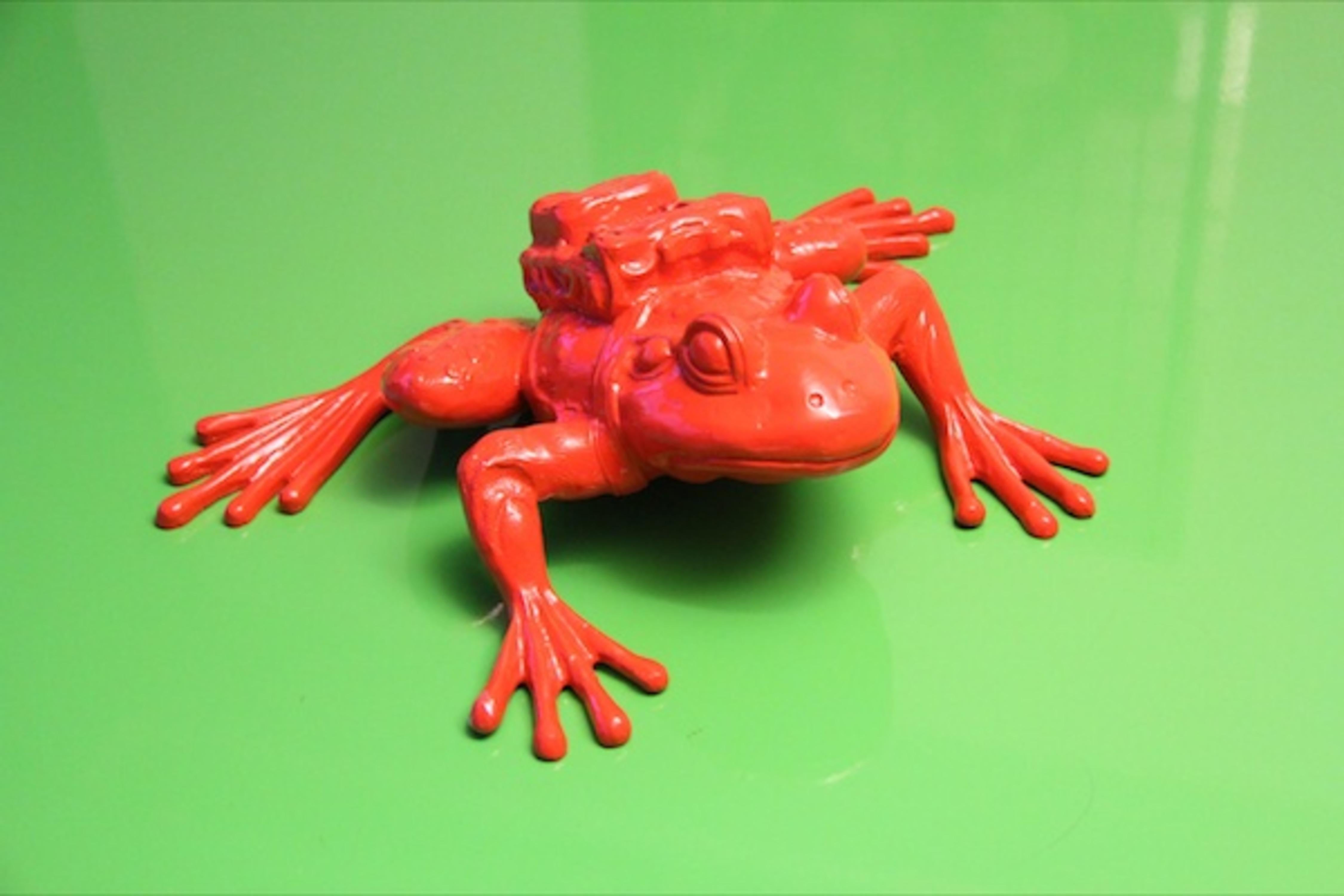 Cloned RED Aluminum FROG with backpack - Sculpture by William Sweetlove