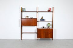 William Watting per Fristho Pensile modulare a due vani in teak