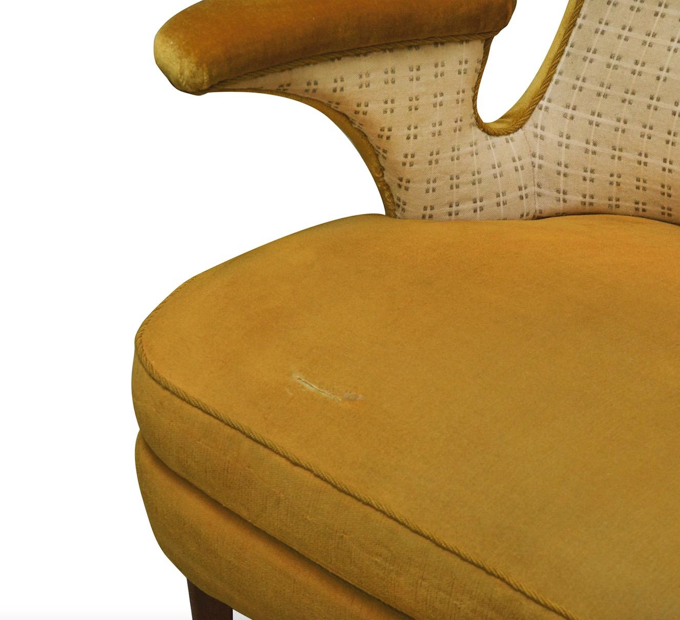Freistehendes Sofa von William Watting auf dunklen polierten Buchenbeinen, 1950er Jahre (Moderne der Mitte des Jahrhunderts) im Angebot