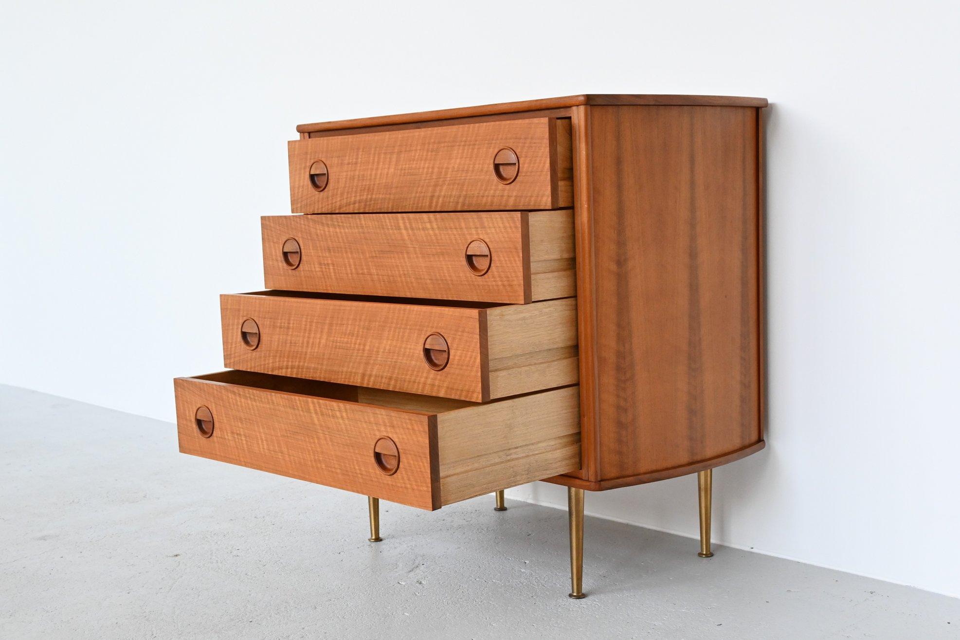 Mid-Century Modern William Watting Walnut Chest of Drawers Fristho Franeker The Netherlands, 1960