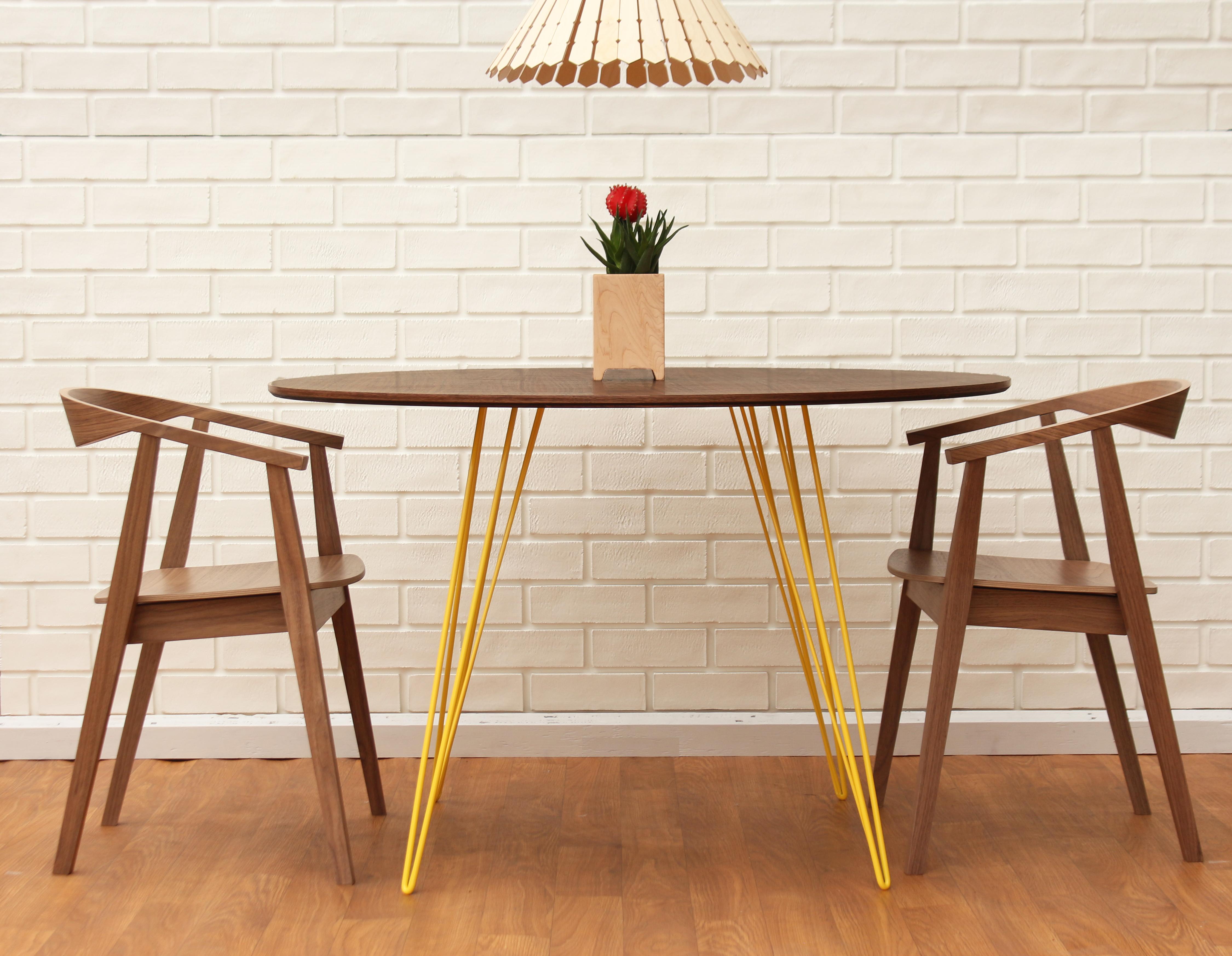 Industrial Williams Hairpin Dining Oval Table Walnut Yellow For Sale