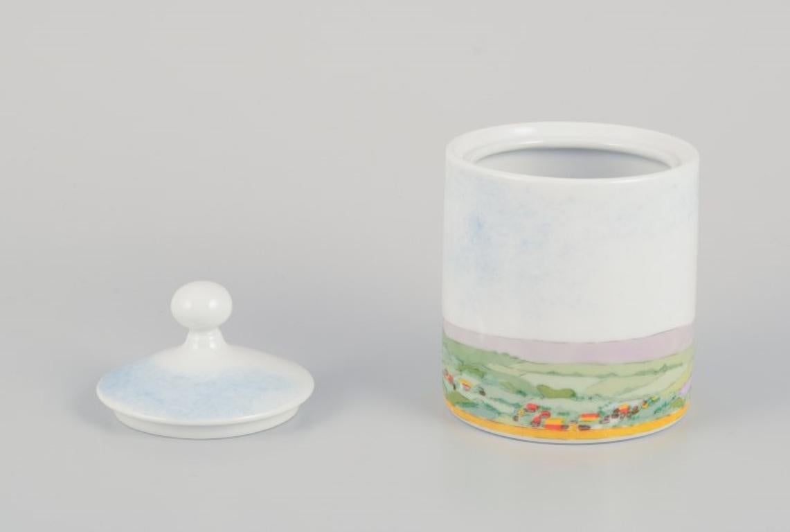 Williams-Sonoma Fine Porcelain. A five-person Montgolfiére coffee set For Sale 3
