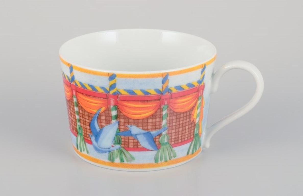 Japanese Williams-Sonoma Fine Porcelain. A four-person Montgolfiére coffee set For Sale