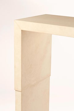 Williamsburg Console in Parchment