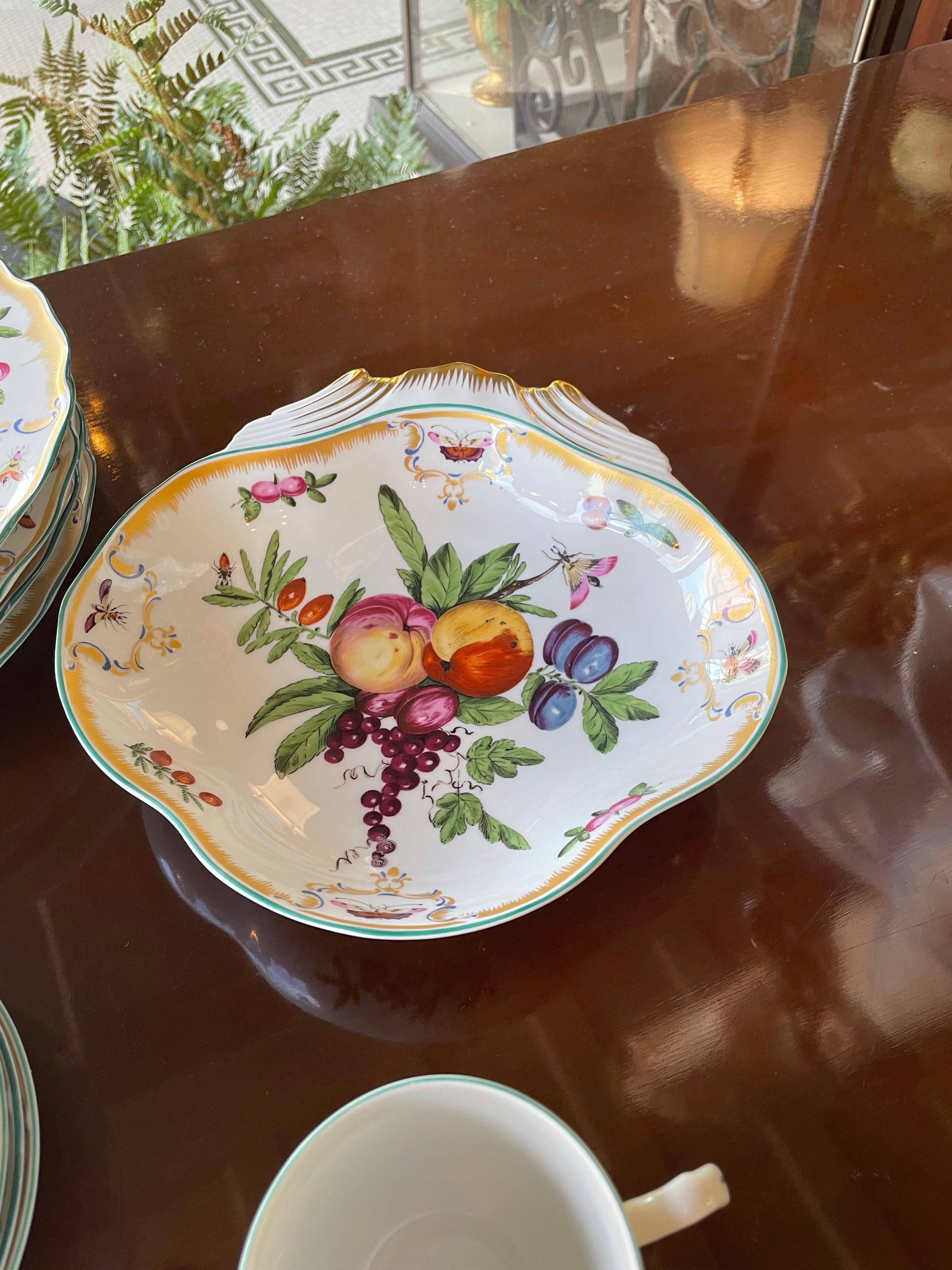 Rococò Set di piatti Mottahedeh di Williamsburg Duke of Gloucester in vendita
