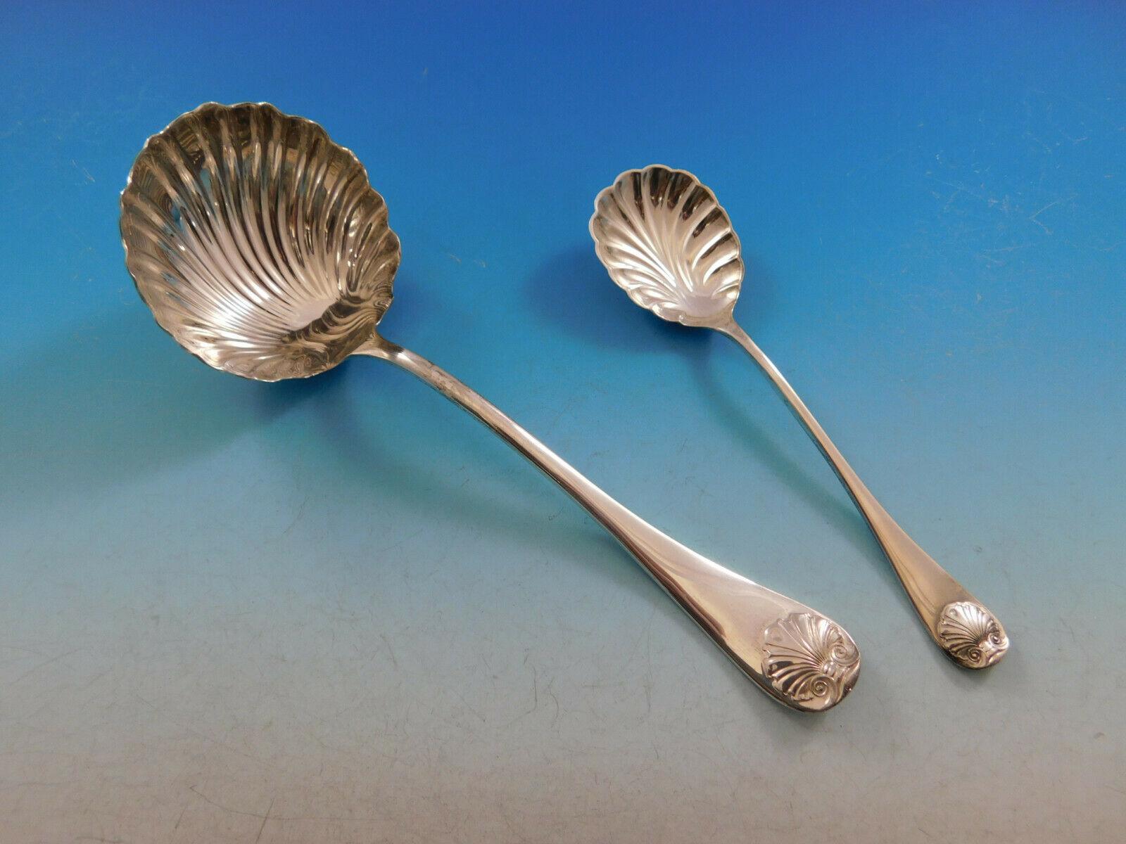 20th Century Williamsburg Shell by Stieff Sterling Silver Flatware Set 8 Dinner Service 44 Pc For Sale