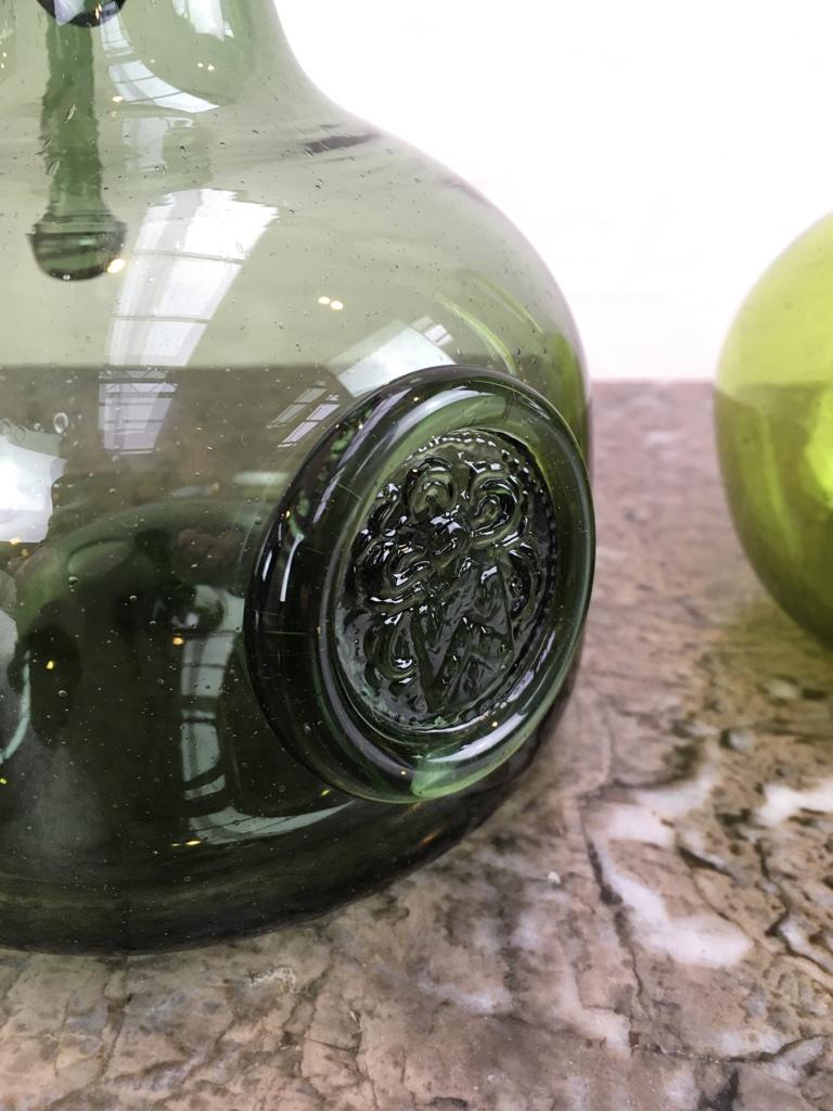 Williamsburg VA Jamestown Historical Glass Reproduction Onion Bottles