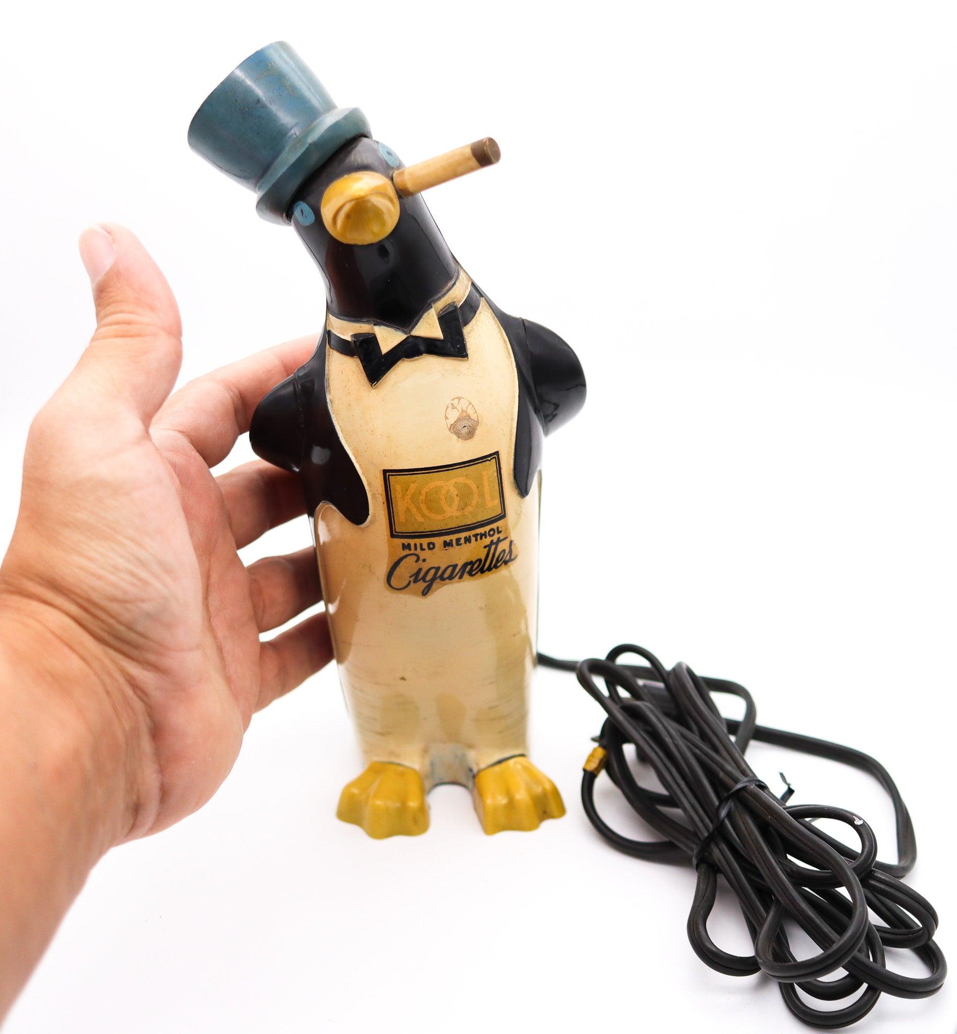WILLIE KOOL 1938 The Penguin Figural Bar And Table-Desk Electric Lighter For Sale 2