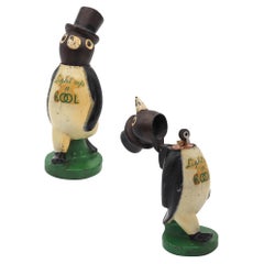 WILLIE KOOL 1938 The Penguin Figurale Bar- und Tisch-Schreibtisch- Petrolfeuerzeug