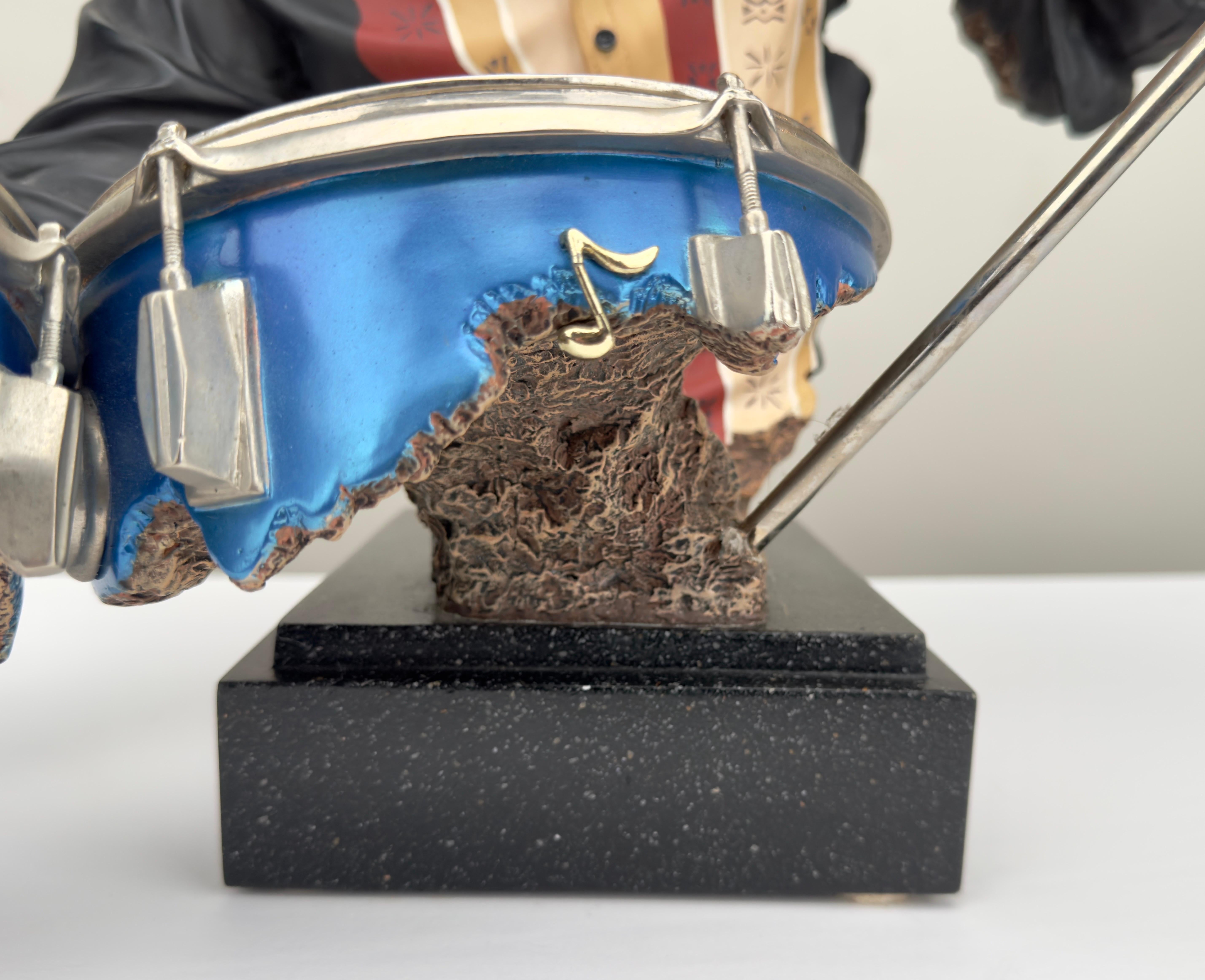 The Drummer sculpture en résine moulée, signée Willitts Designs International  en vente 8