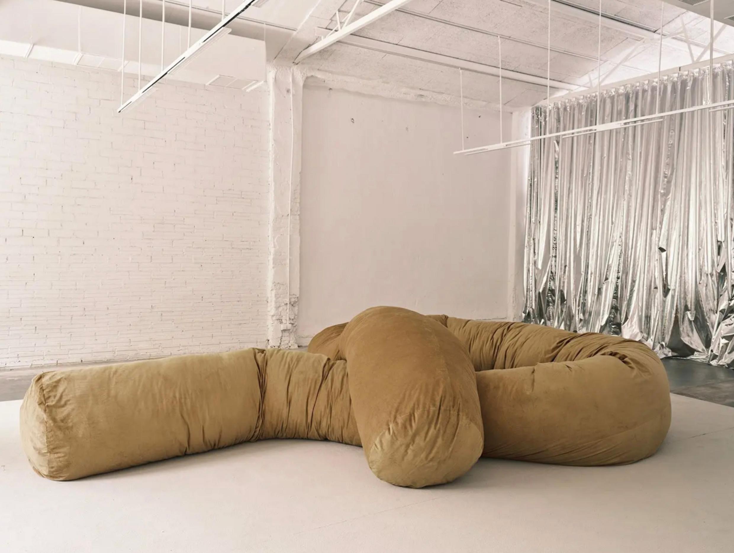 Willo Perron Sausage Sofa für Bd Barcelona (Moderne der Mitte des Jahrhunderts) im Angebot