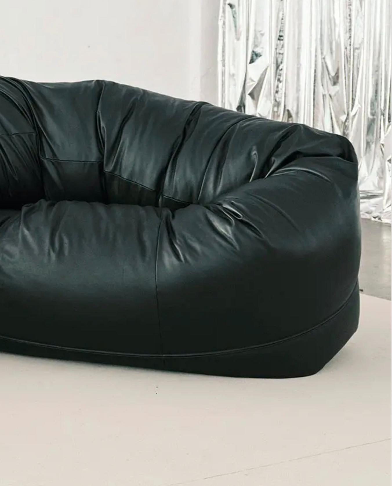 Willo Perron Sausage Sofa für Bd Barcelona (Stoff) im Angebot