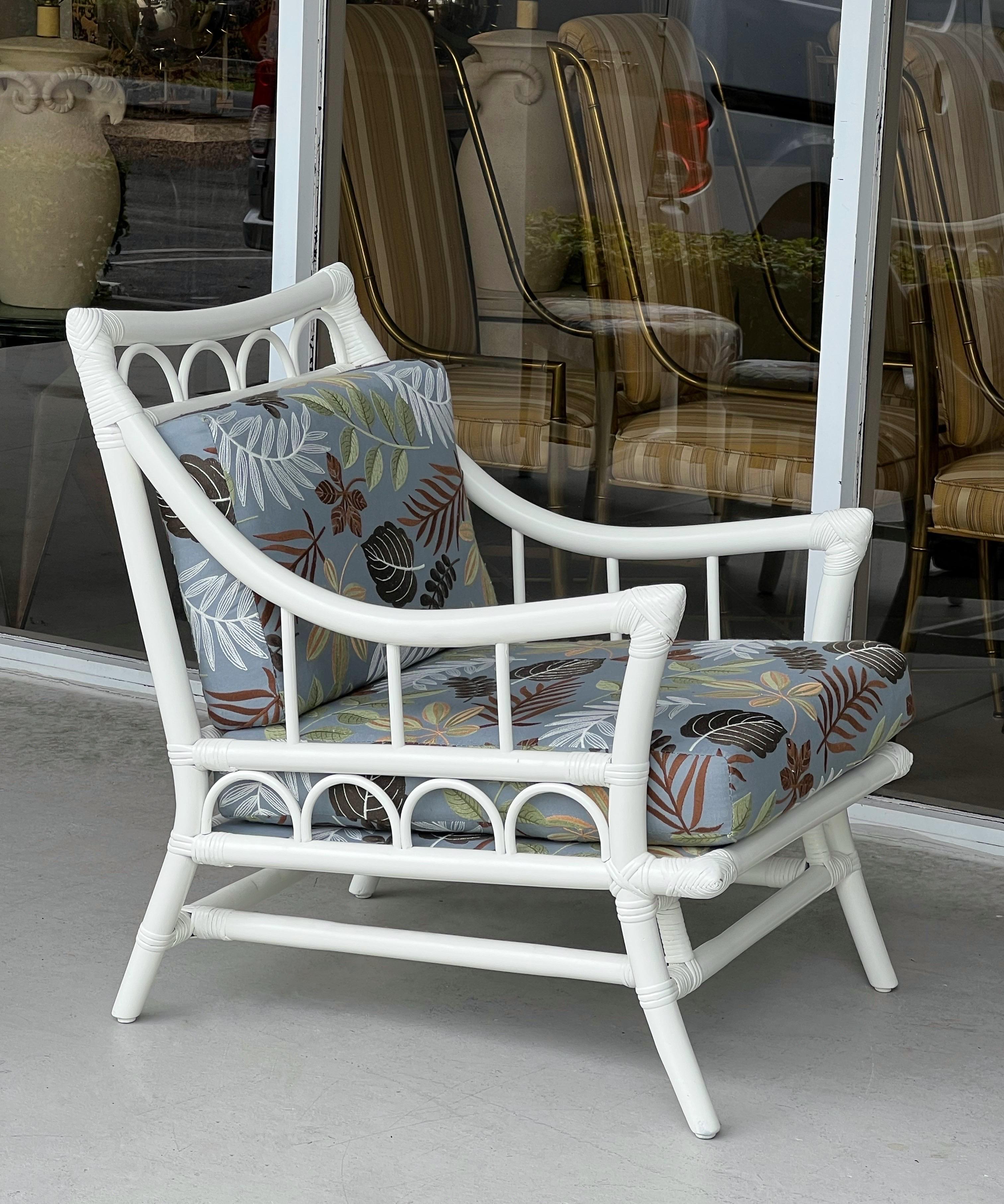 Willow and Reed Rattan Pair of Lounge Chairs For Sale 2