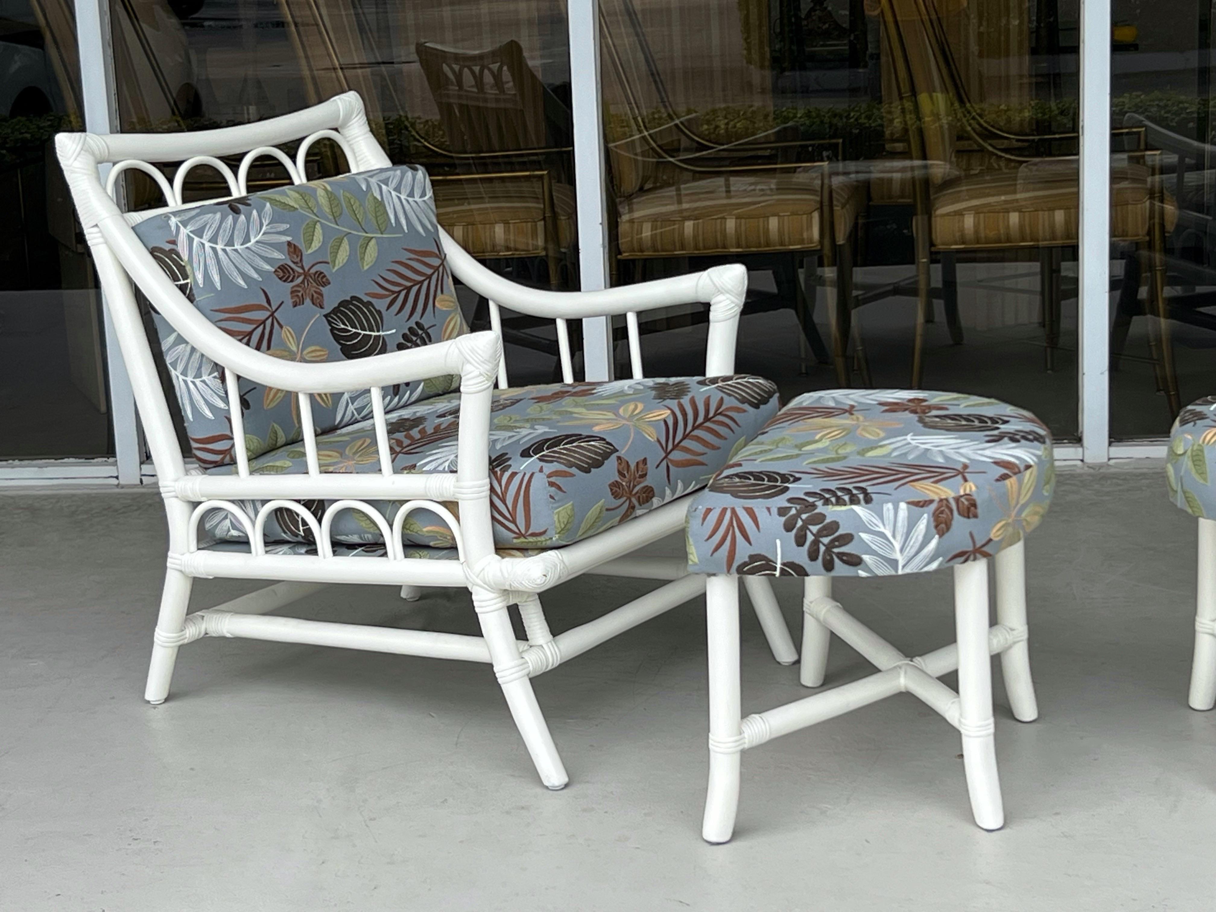 Willow and Reed Rattan Pair of Lounge Chairs For Sale 3