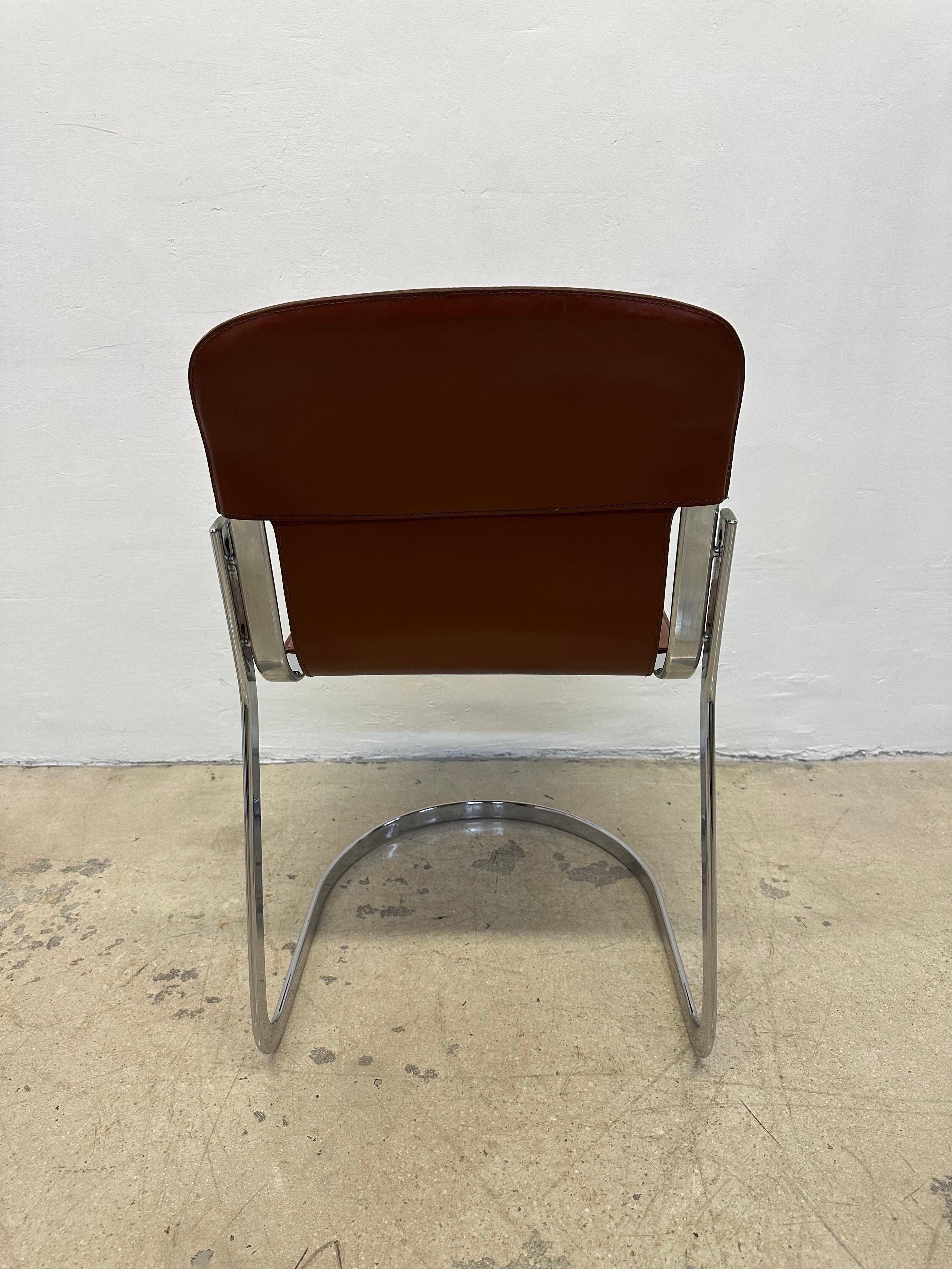 20th Century Willow Rizzo Cantilevered Leather and Chrome Dining Chairs for Cidue  For Sale