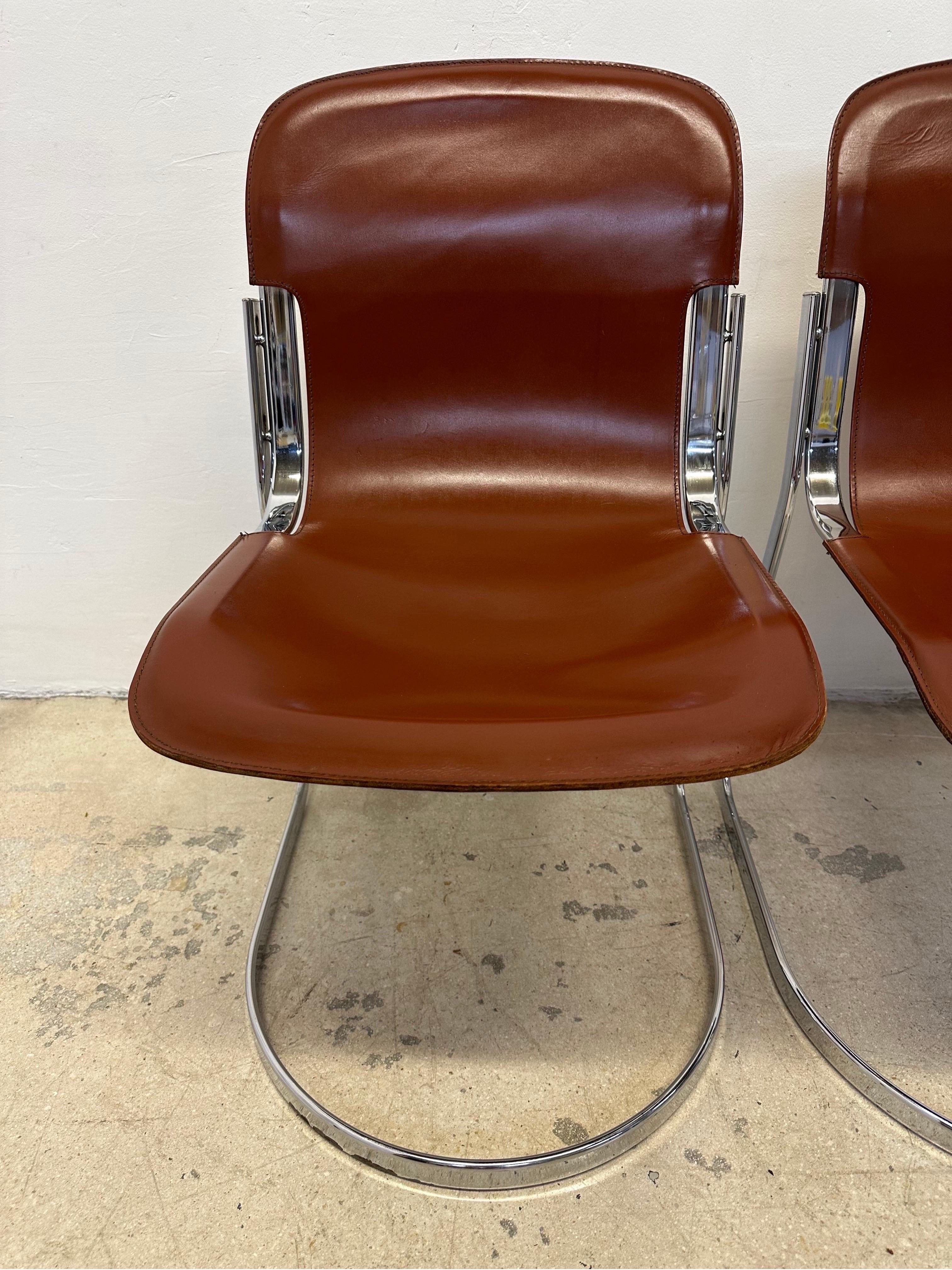 Chaises de salle à manger Willow Rizzo en porte-à-faux en cuir et chrome pour Cidue  en vente 1