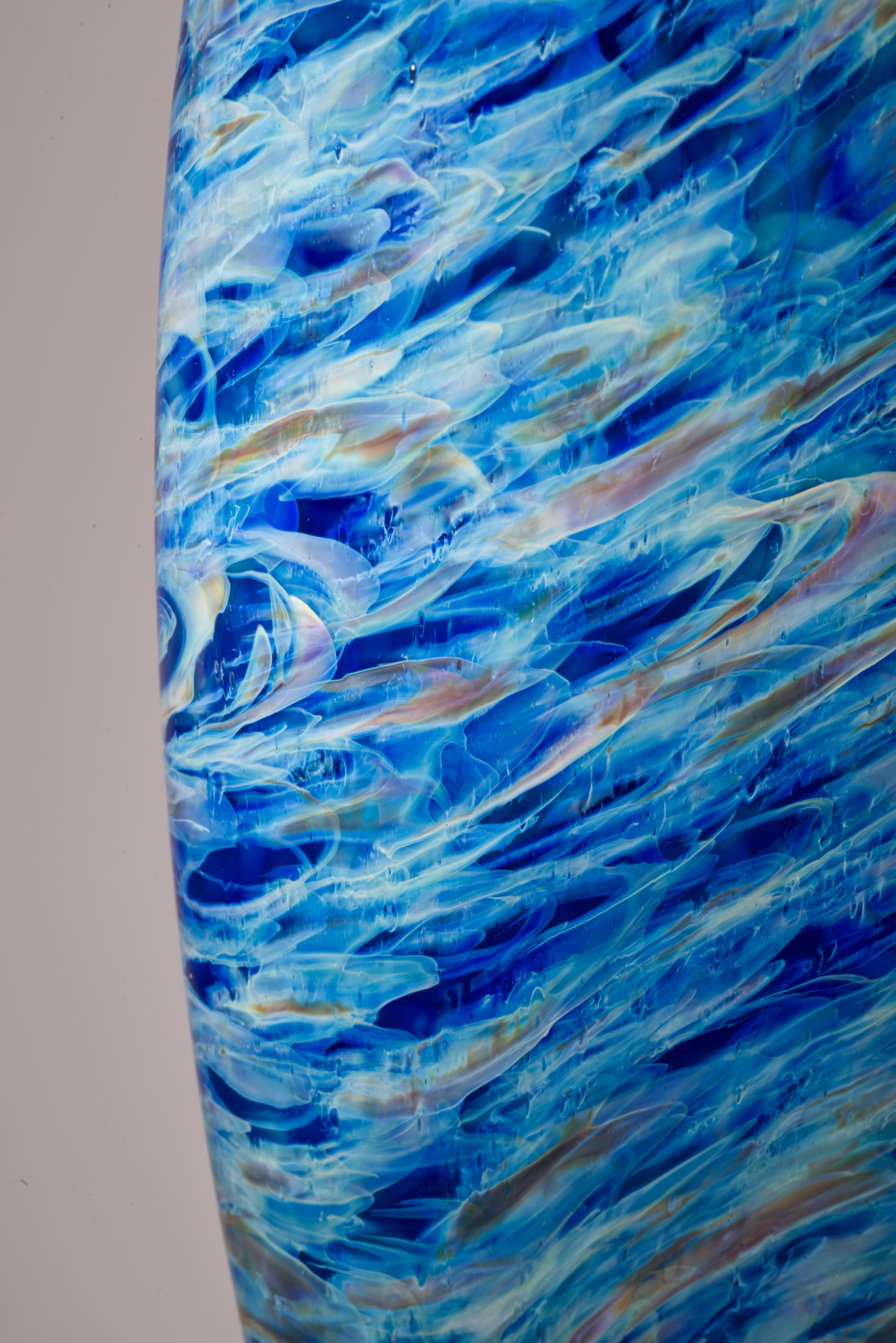 Willsea O'Brien Sculptural Vessel Vase, New York Art Studio Glass For Sale 2
