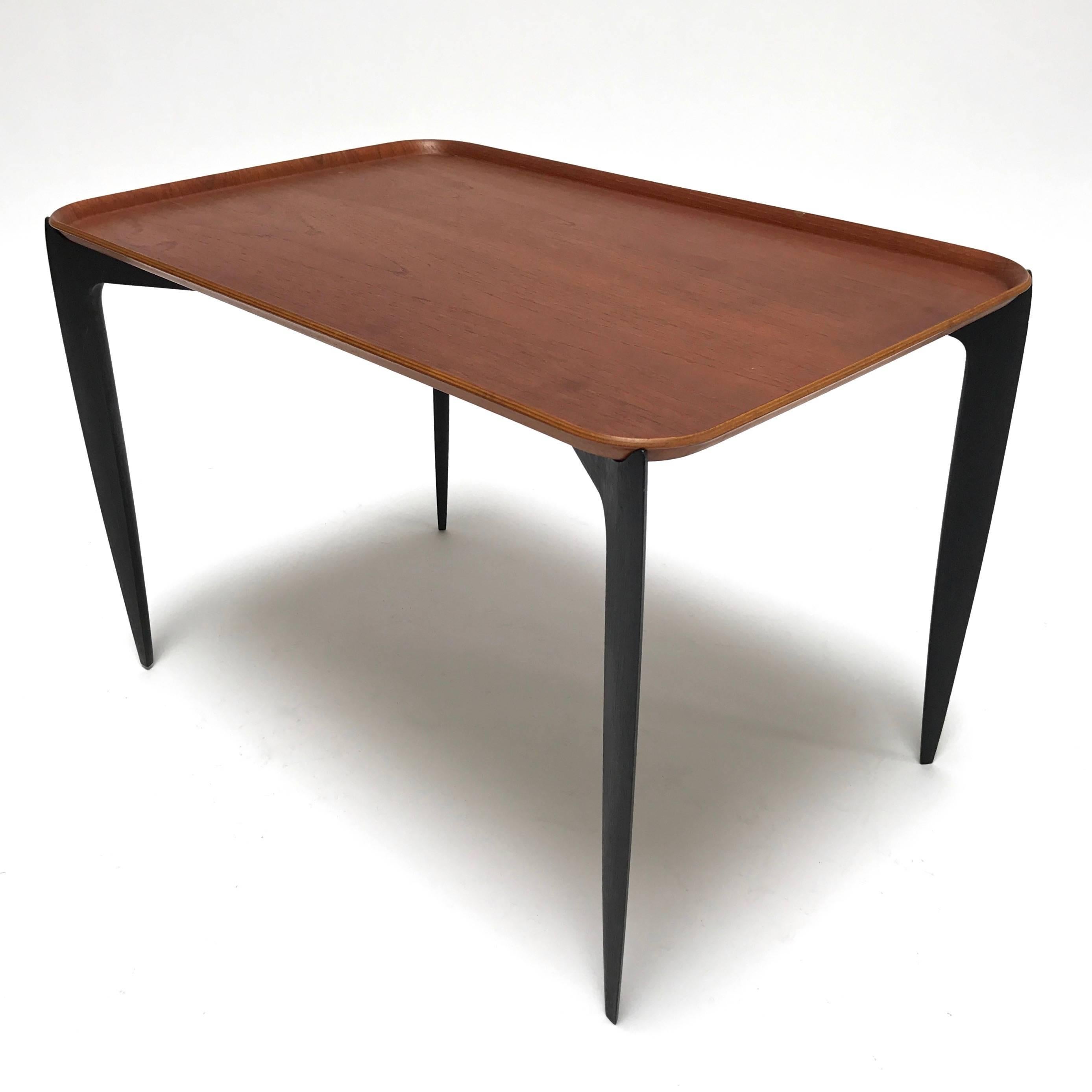 Scandinavian Modern Willumsen & Engholm for Fritz Hansen Rectangular Tray Table