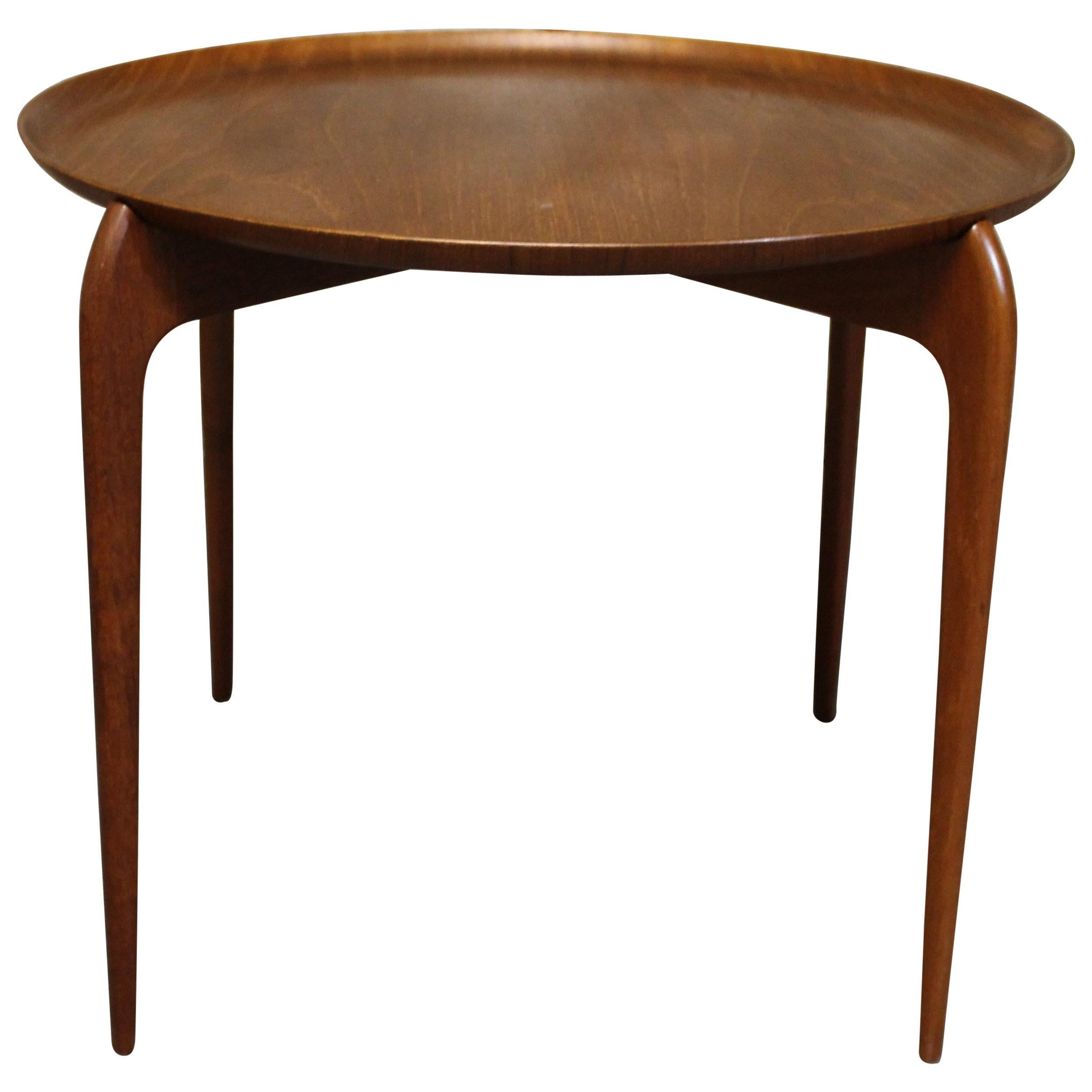 Willumsen & Engholm Danish Teak Side Table with Removable Tray Top