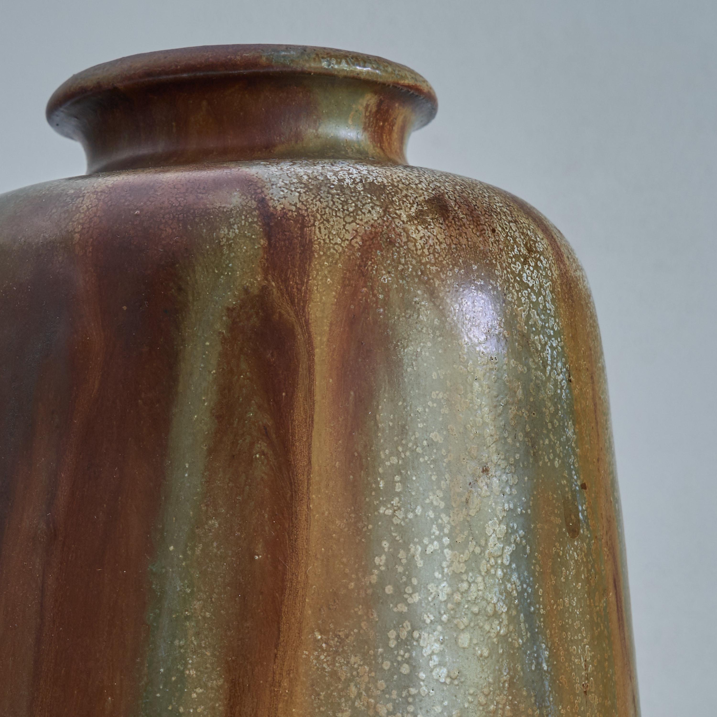Fait main Vase en poterie Studio Pottery 'Grès Salé Grand Feu' de Willy Biron Châtelet, années 1950 en vente