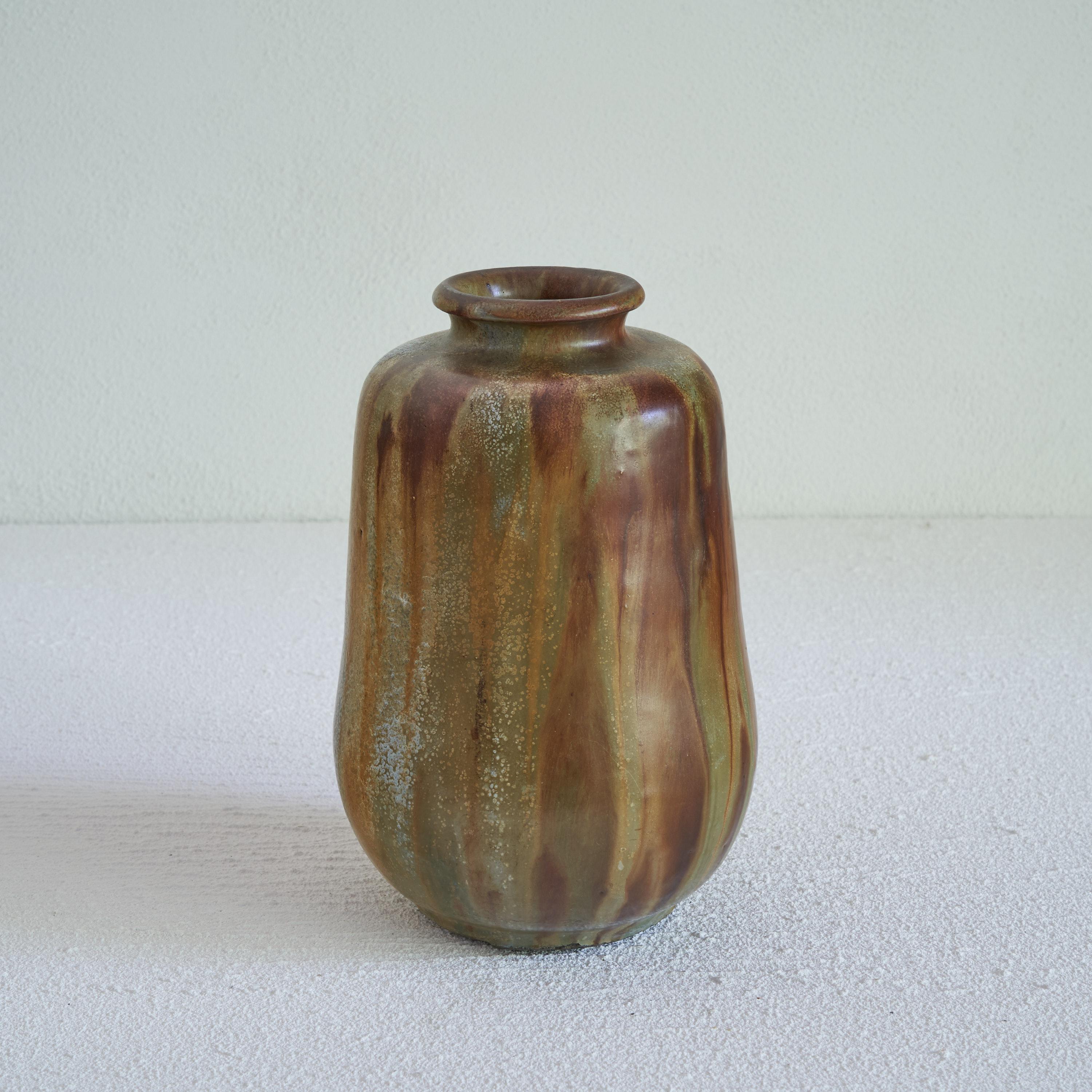 20ième siècle Vase en poterie Studio Pottery 'Grès Salé Grand Feu' de Willy Biron Châtelet, années 1950 en vente