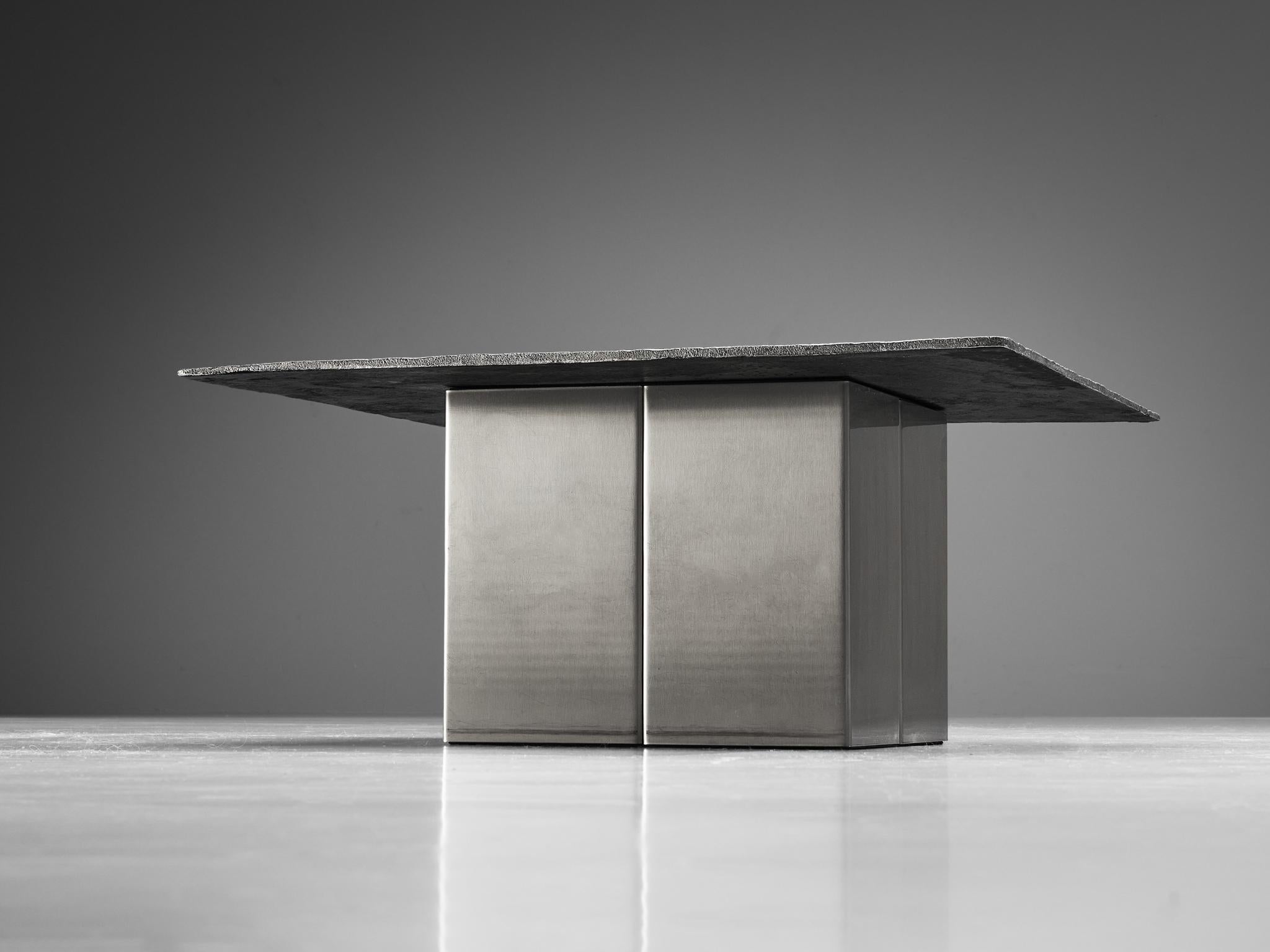 Table basse géométrique en fonte d'aluminium Willy Ceysens Bon état - En vente à Waalwijk, NL