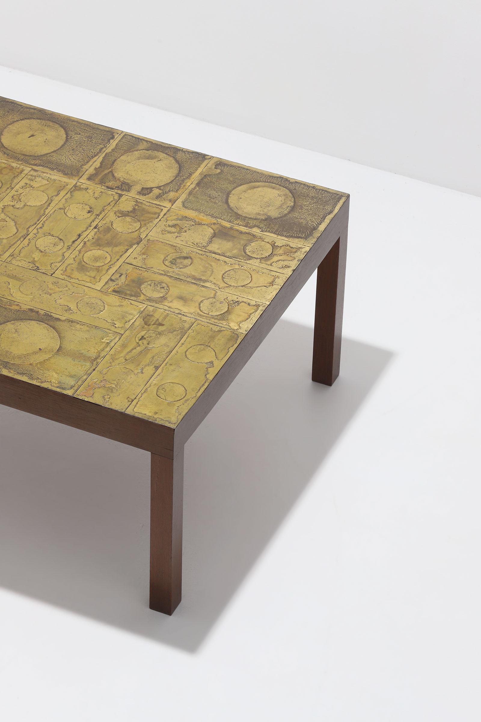 European Willy Daro Brass Etched Coffee Table 1970s with Wooden Frame and Brass Top For Sale