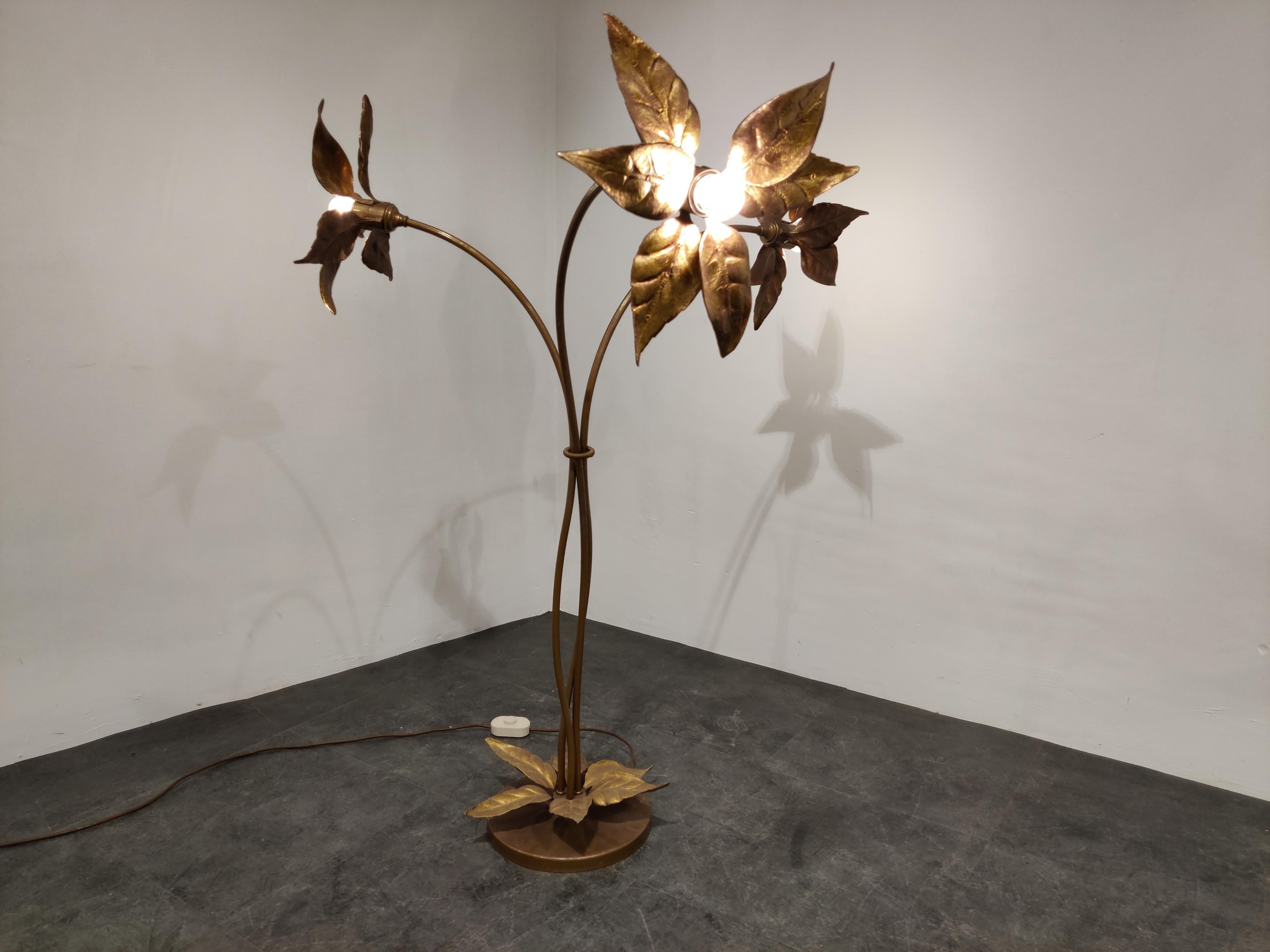 Willy Daro Flower Floor Lamp, 1970s For Sale at 1stDibs