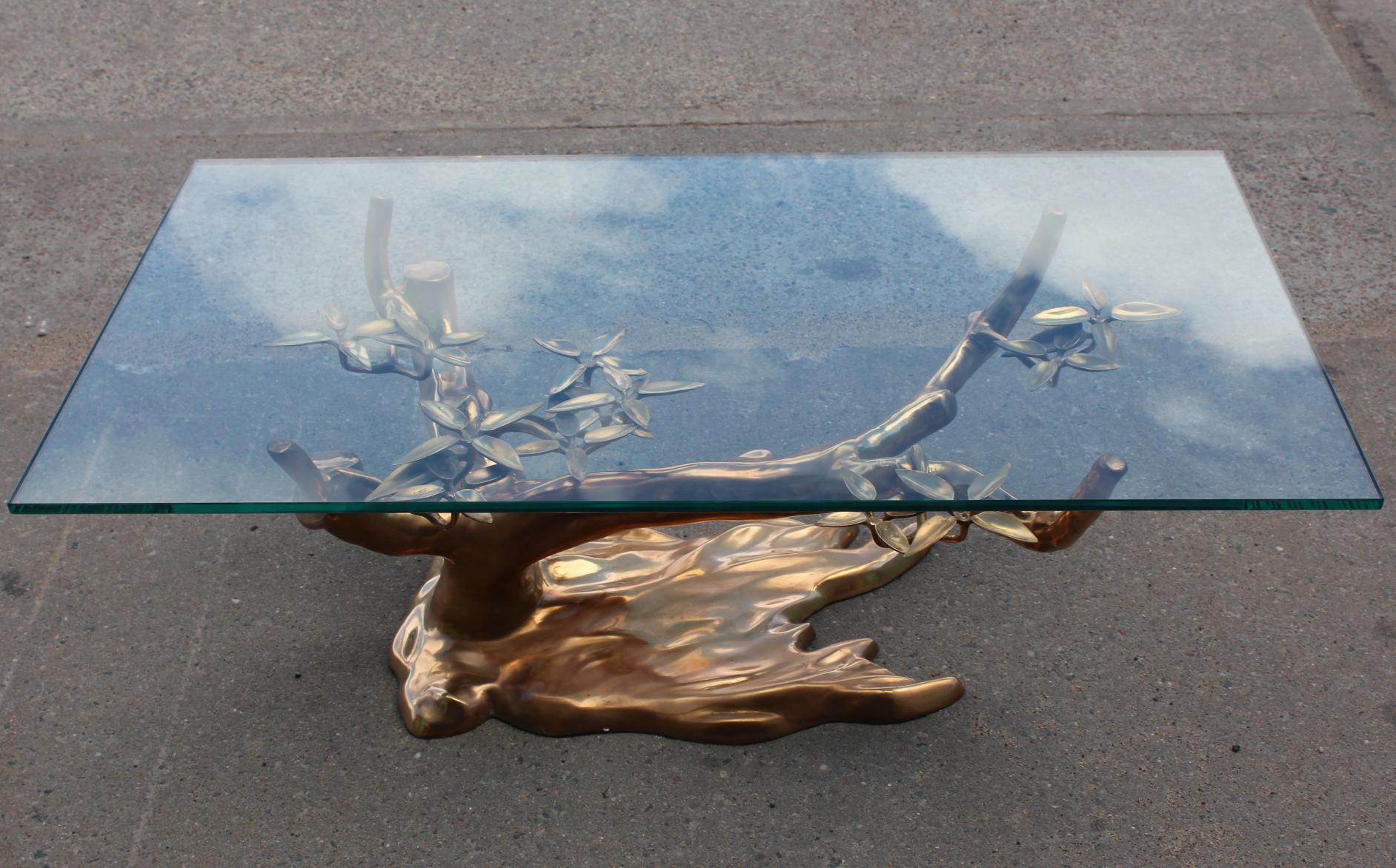 Willy Daro Mid-Century Modern Brass Tree Cocktail Table In Good Condition In New York, NY