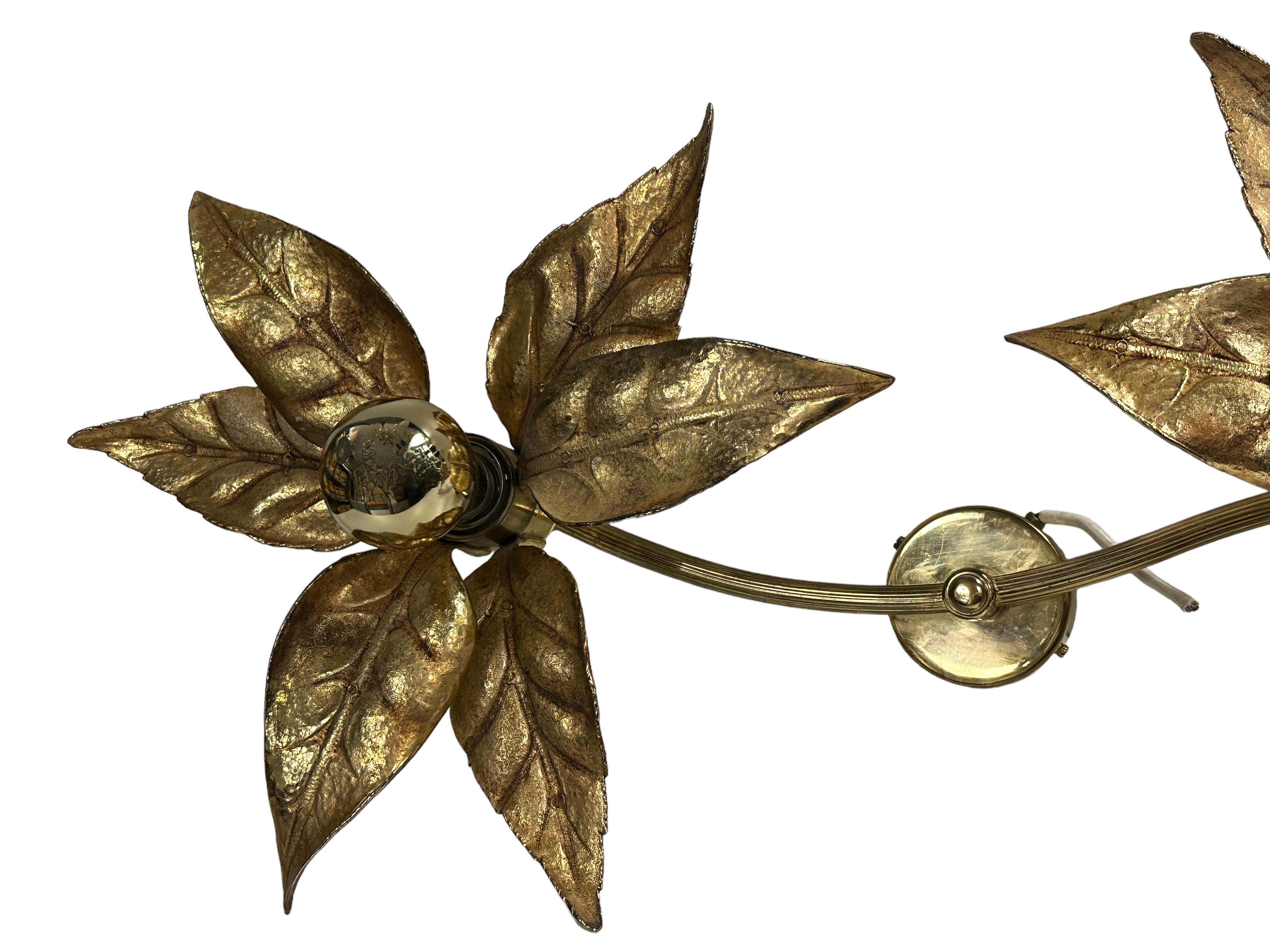 Modern Willy Daro Two-Flower Wall Light, Massive Lighting, 1970s For Sale