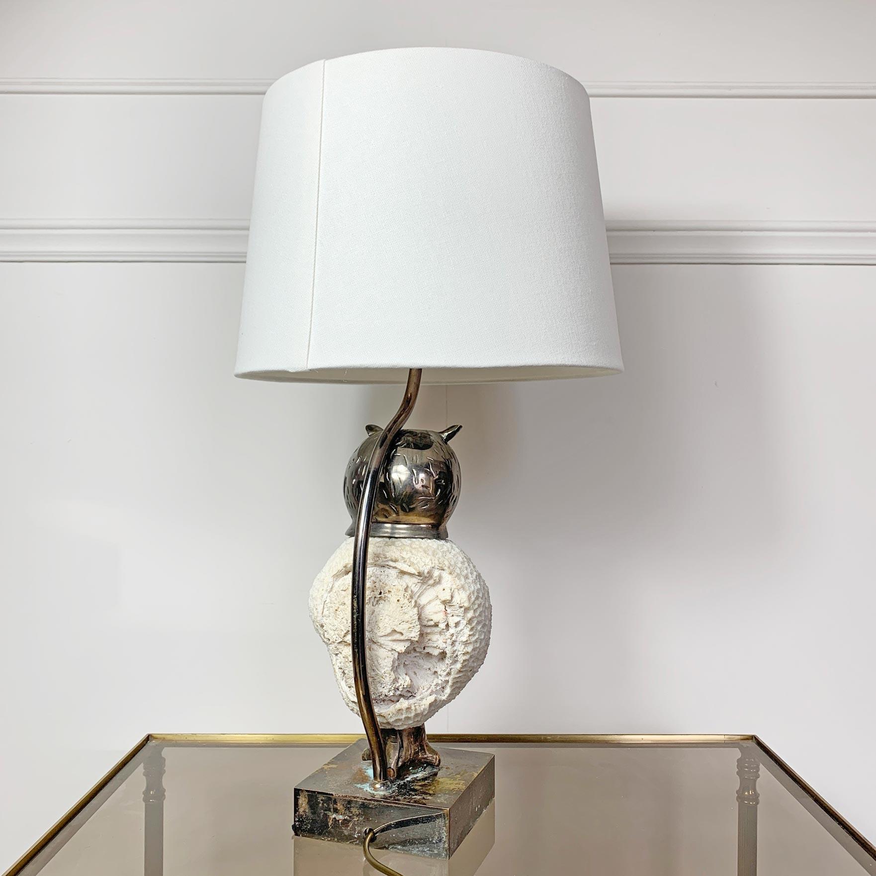 Willy Daro White Owl Table Lamp, 1970s For Sale 1