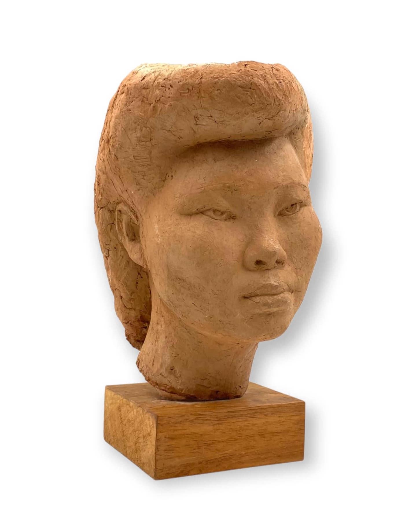 Willy Gordon, Terracotta Japanese Girl Akito Head Sculpture, France, 1940s For Sale 11