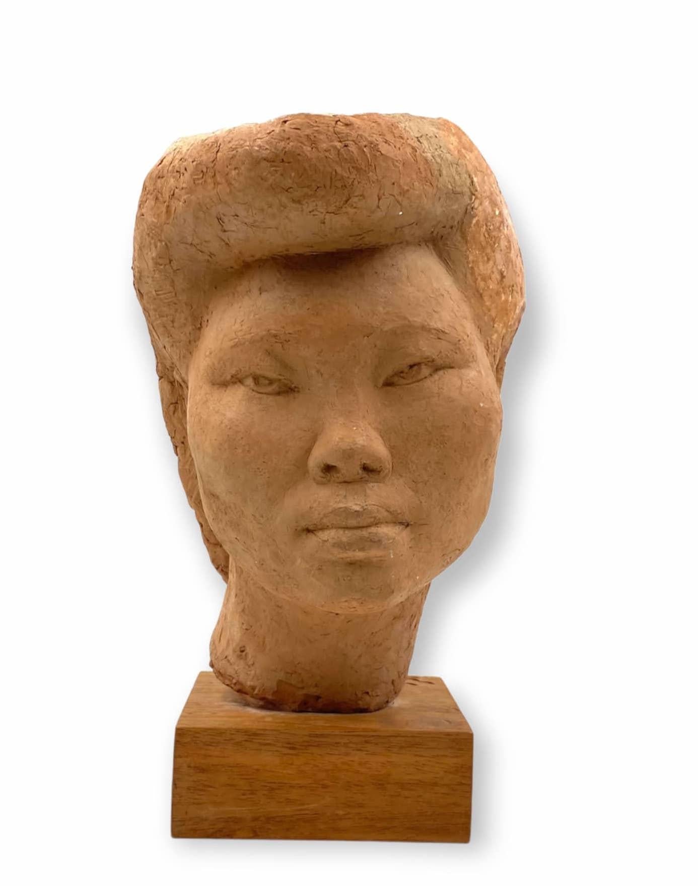 Willy Gordon, Terracotta Japanese Girl Akito Head Sculpture, France, 1940s For Sale 2