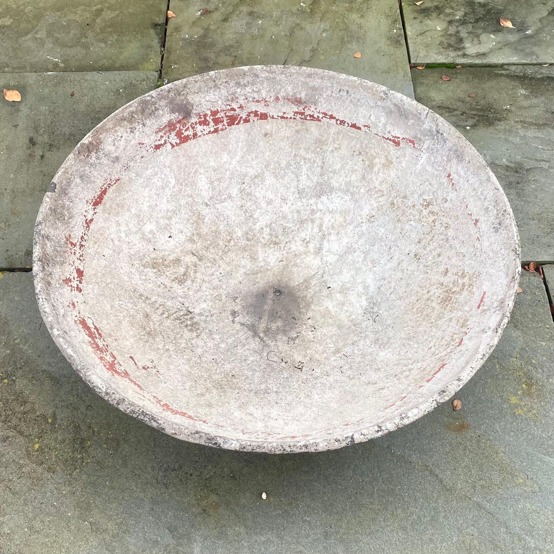 Bol en béton Willy Guhl 23