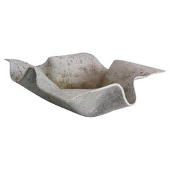 Vintage Willy Guhl "Biasca" Elephant Ear/ Hourglass Concrete Planter, Switzerland 1954