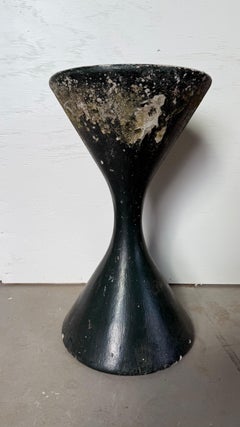 Willy Guhl Black Painted Diabolo Planter