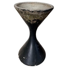 Jardinière Diabolo peinte en noir de Willy Guhl