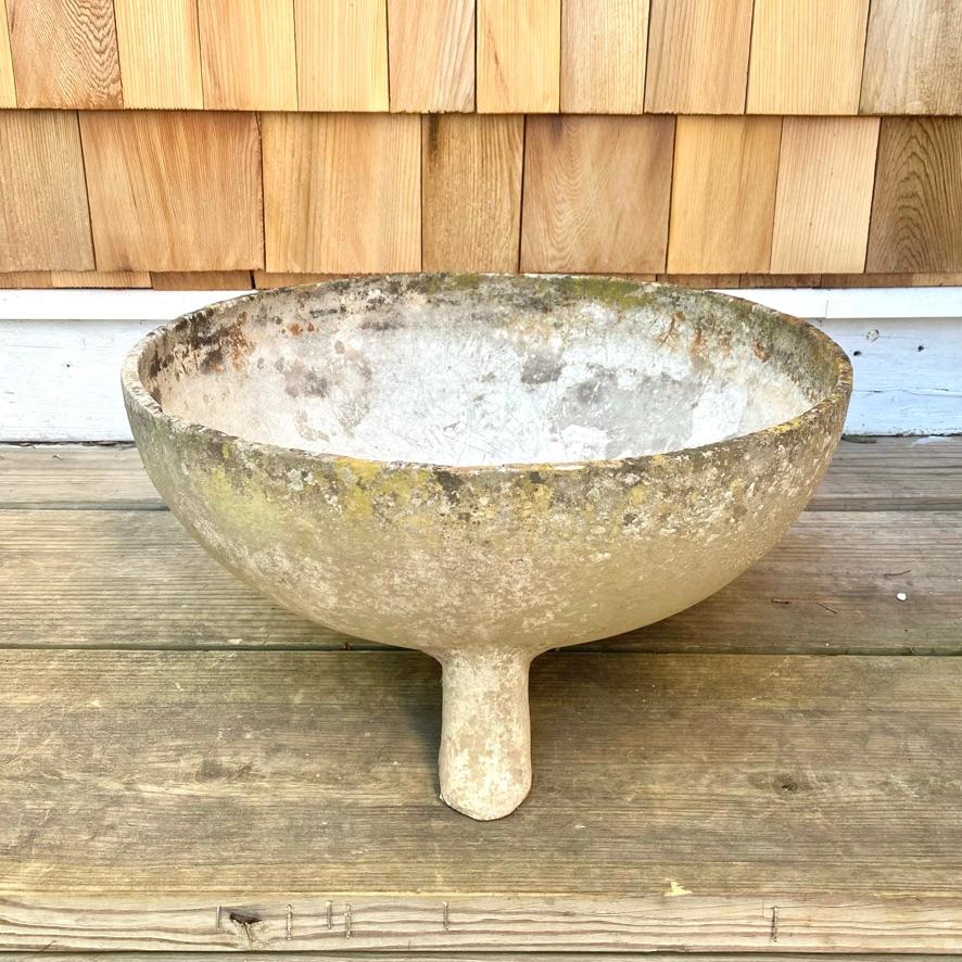 Willy Guhl Cauldron Planter, 1960s Switzerland In Good Condition For Sale In Los Angeles, CA