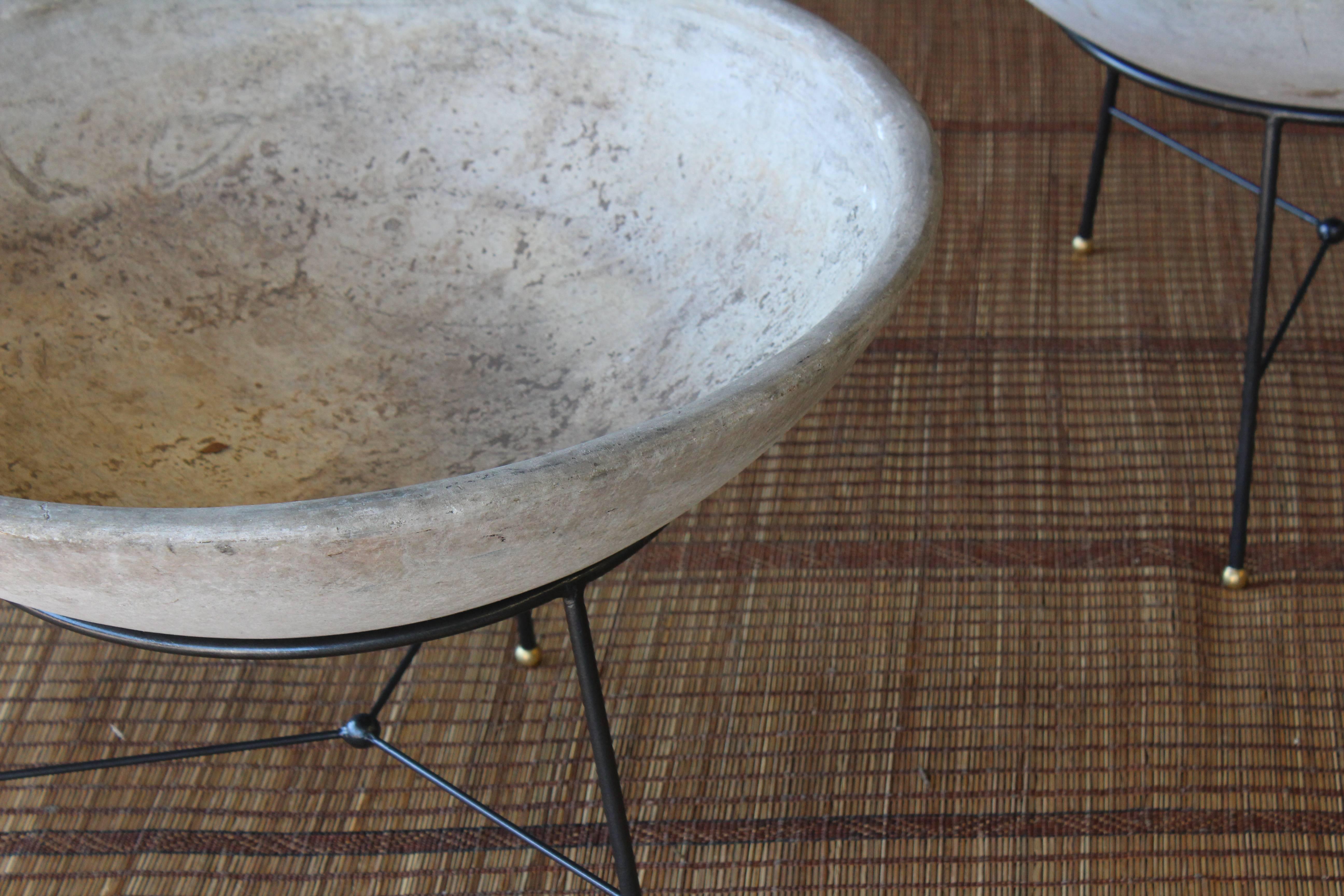 Cement and fiberglass saucer planter designed by Willy Guhl & produced in Switzerland in the 1950s by Eternit. Features a custom-made steel stand with solid brass capped feet. Suitable for indoor or outdoor use. Excellent condition with no cracks or
