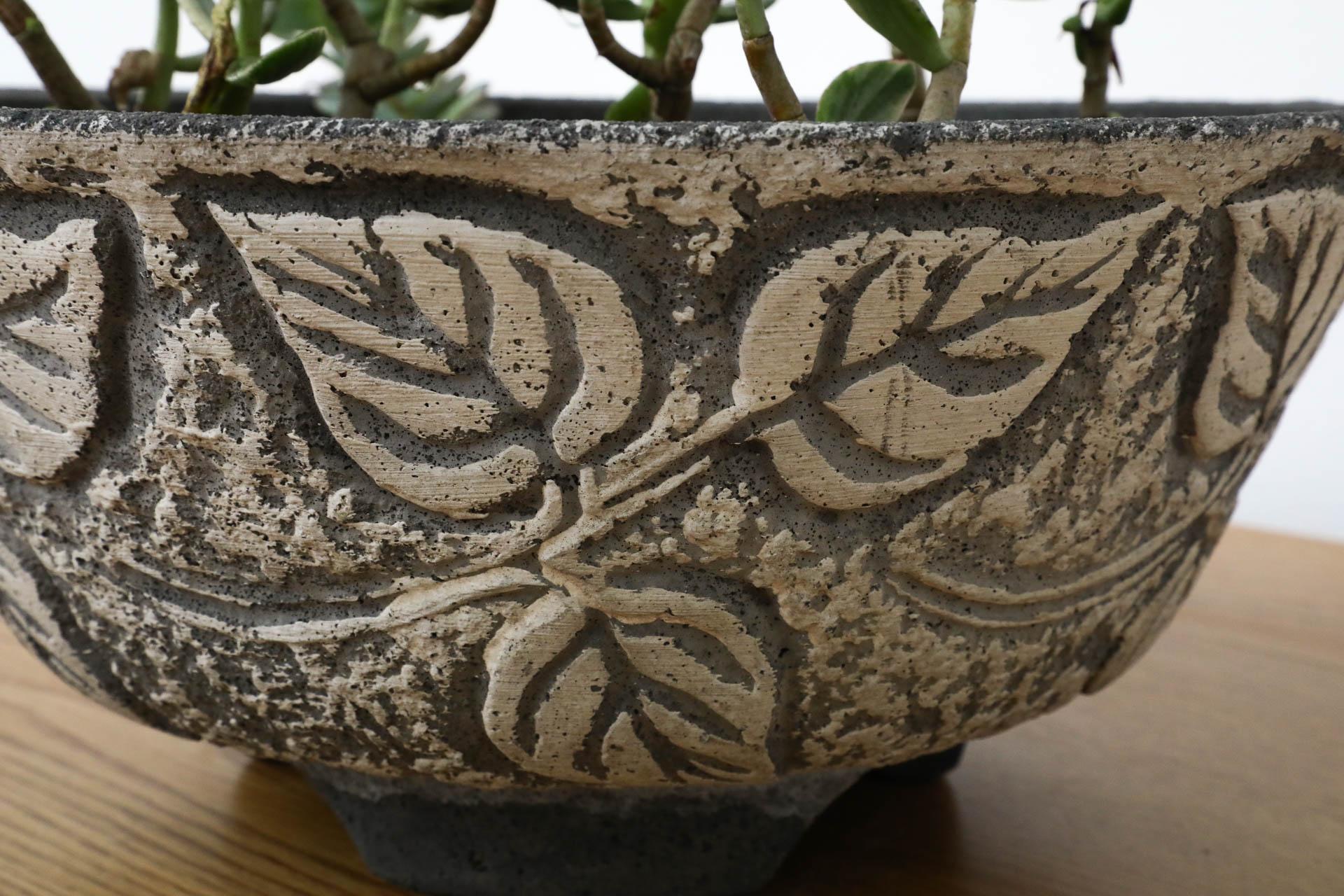 Willy Guhl Style Cement Planter with Ivy Pattern 3