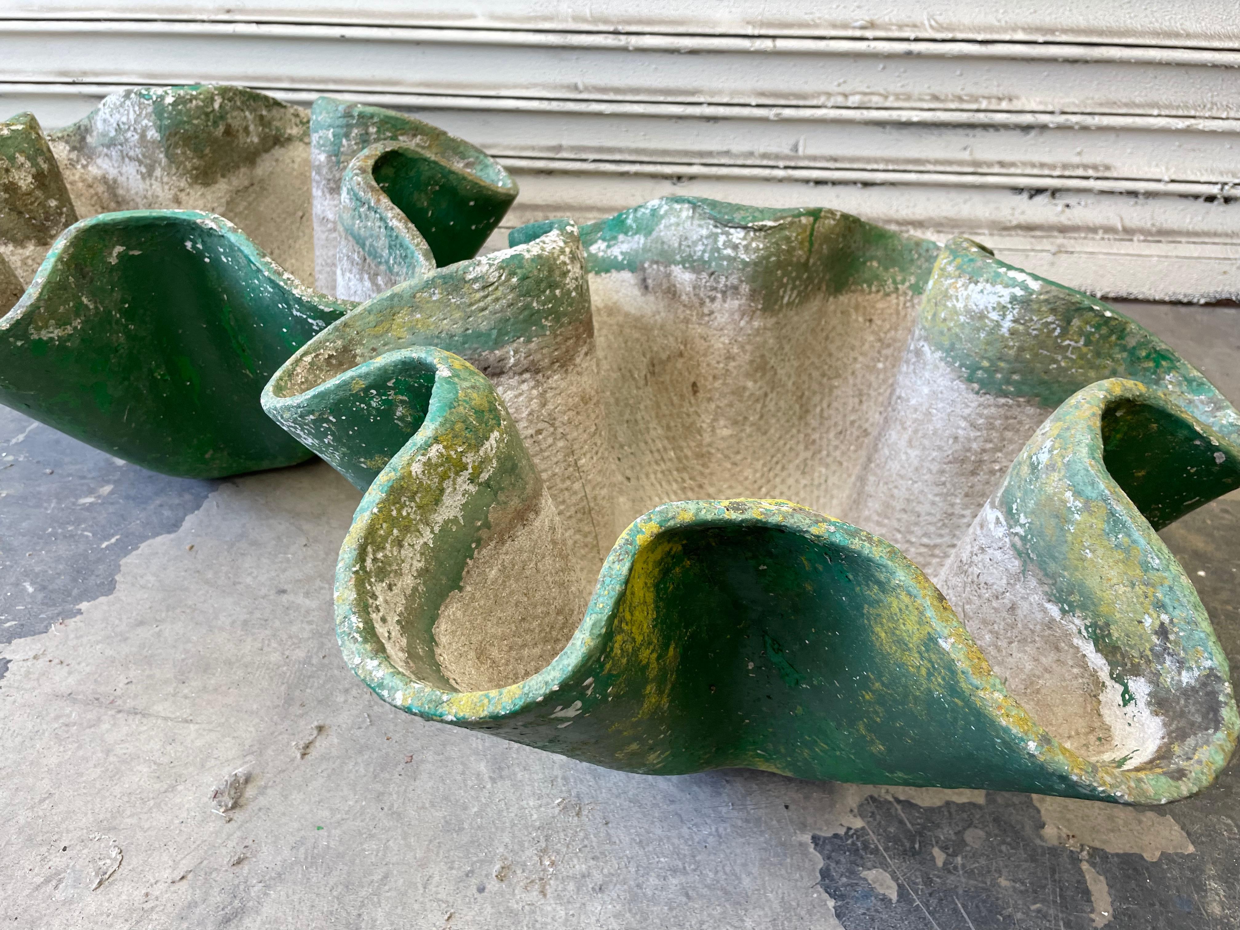 Willy Guhl Clam Shell Planters In Good Condition For Sale In Los Angeles, CA