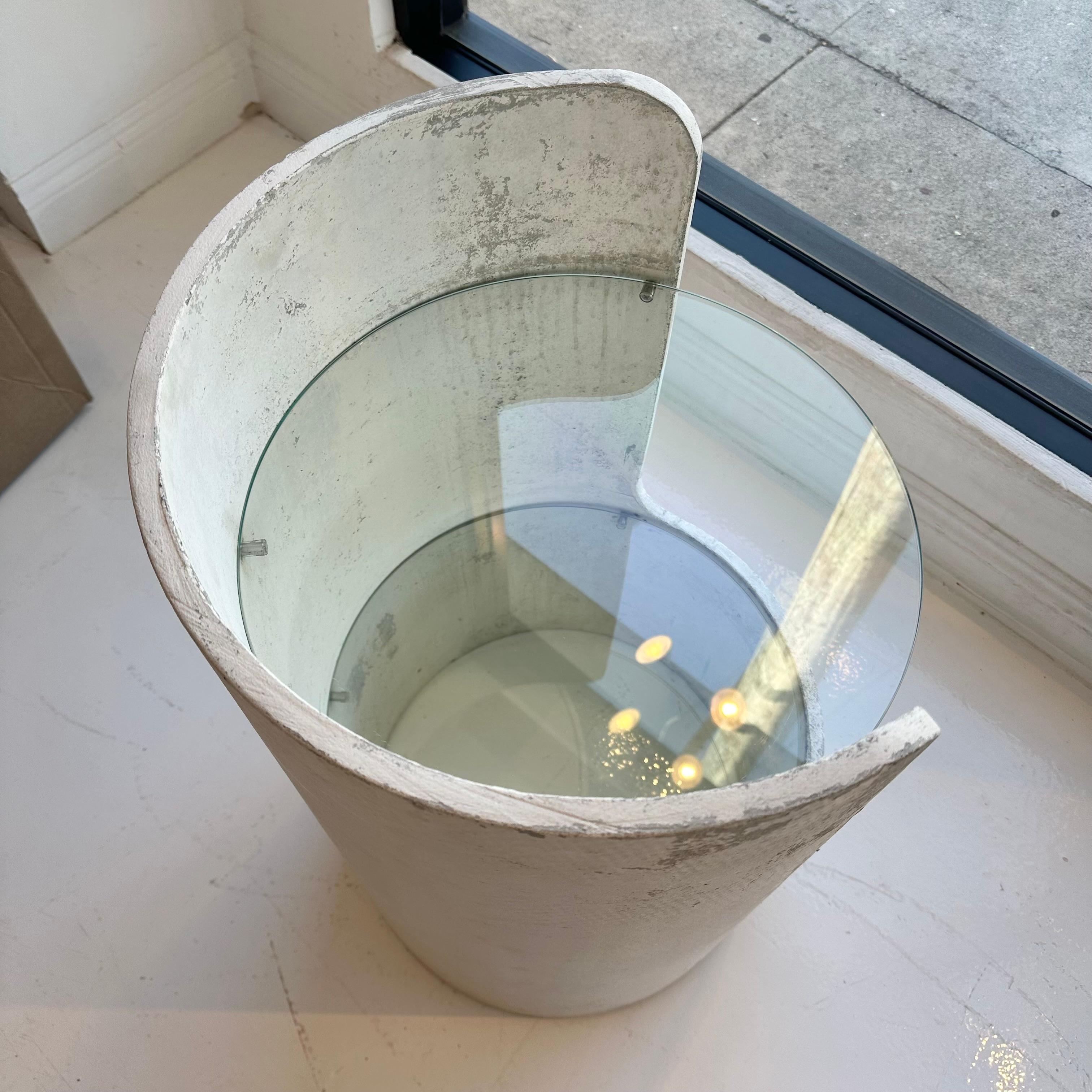 Willy Guhl Beistelltisch aus Beton und Glas, Schweiz, 1960er Jahre im Angebot 3