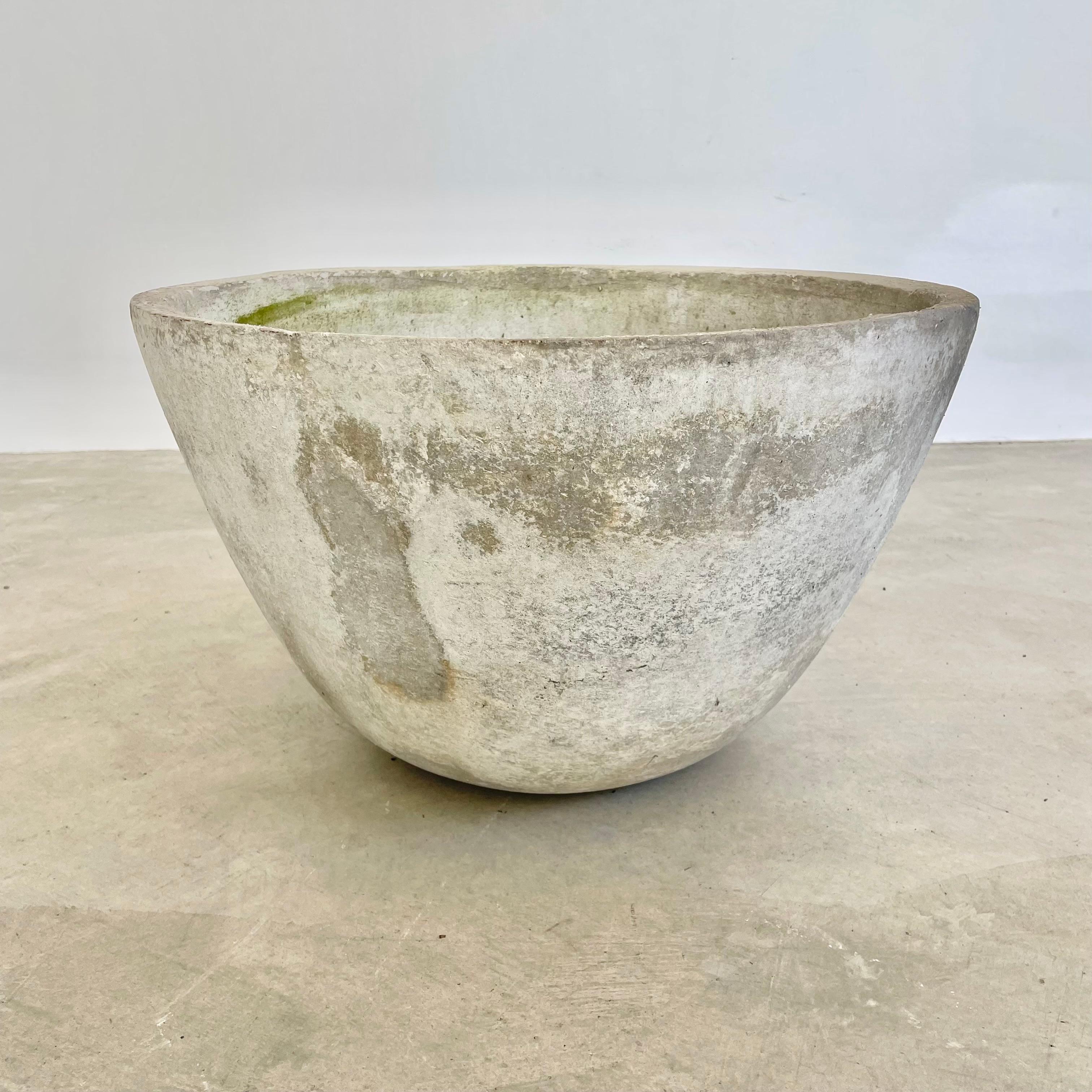 Mid-20th Century Willy Guhl Concrete Bowl, 1960s Switzerland For Sale